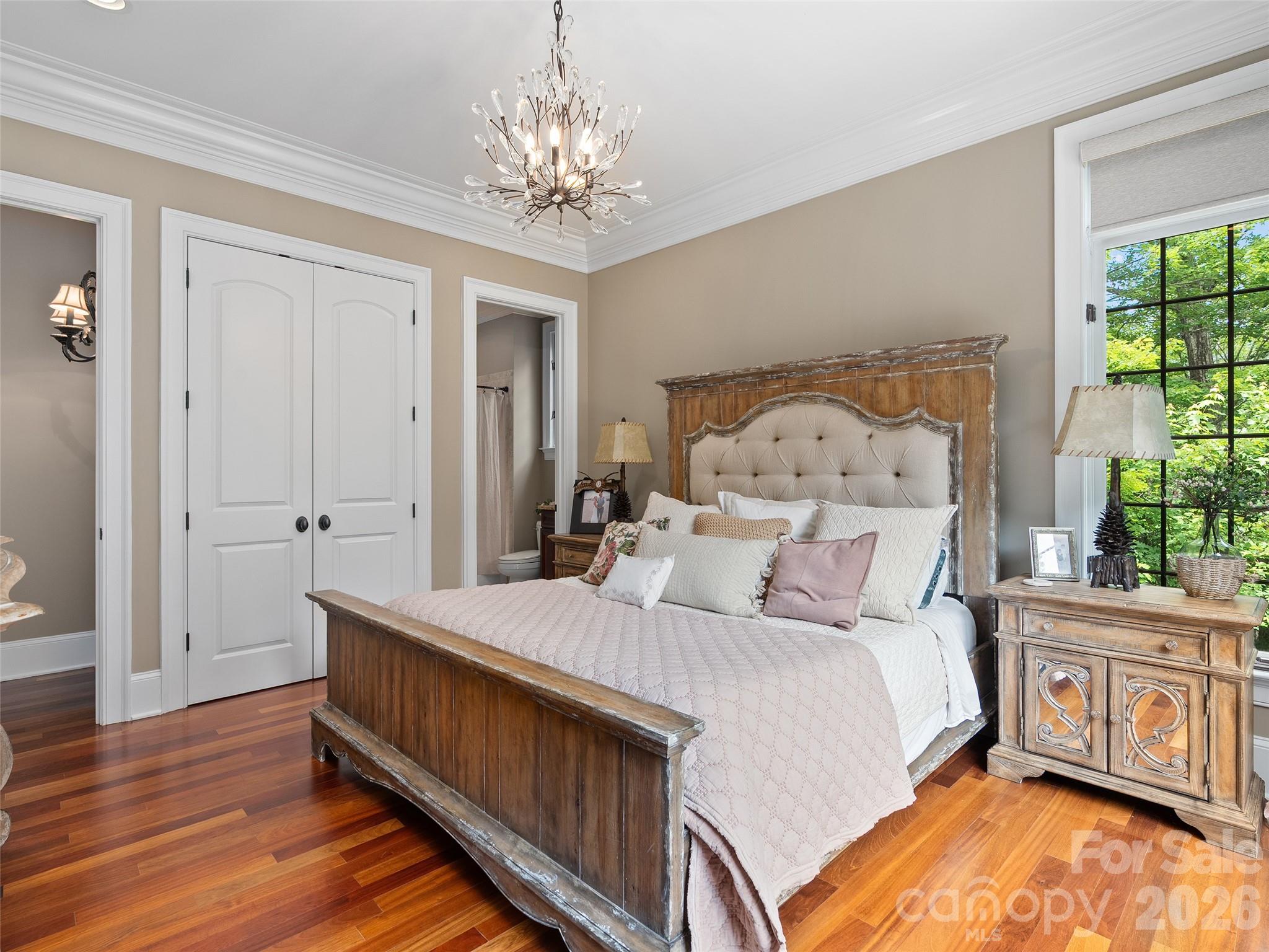 413 Barrington Drive — Asheville
