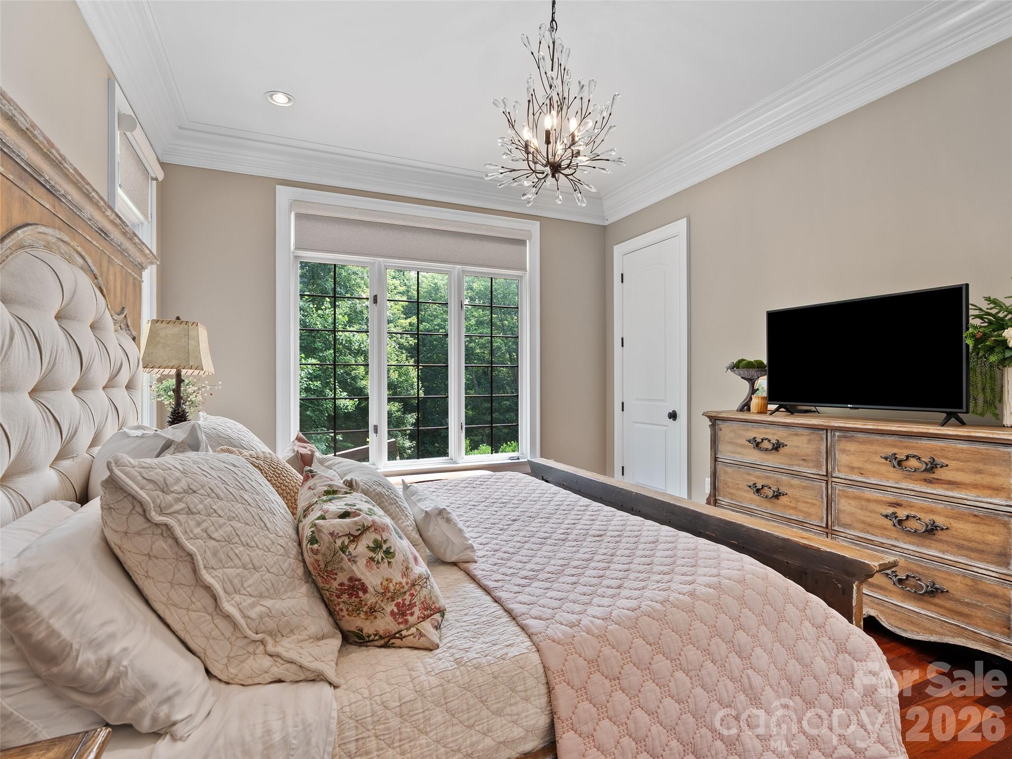 413 Barrington Drive — Asheville
