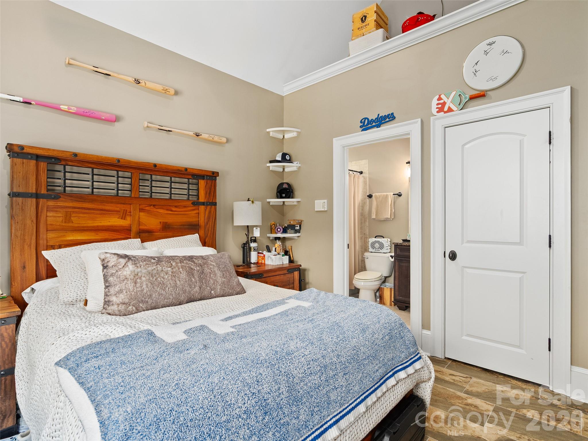 413 Barrington Drive — Asheville