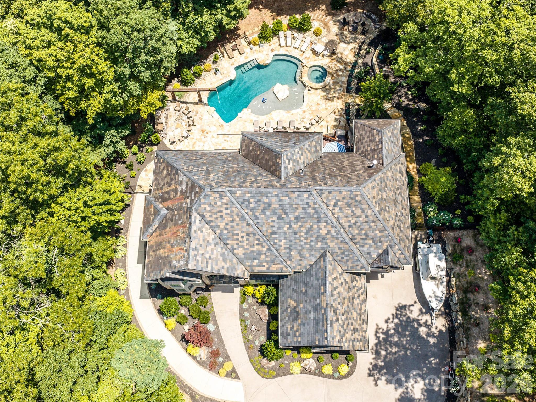 413 Barrington Drive — Asheville