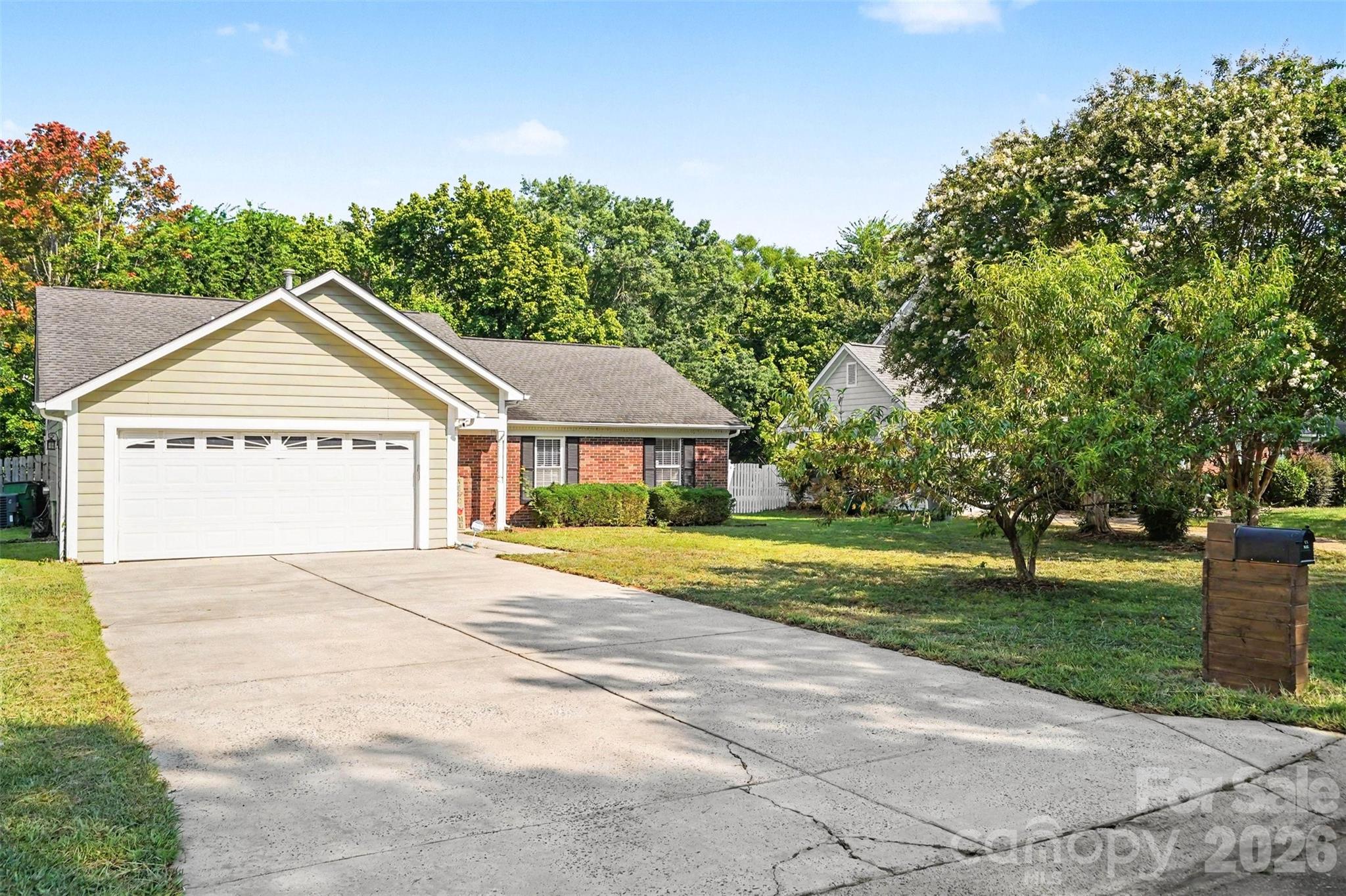 12109 Landing Green Drive — Charlotte