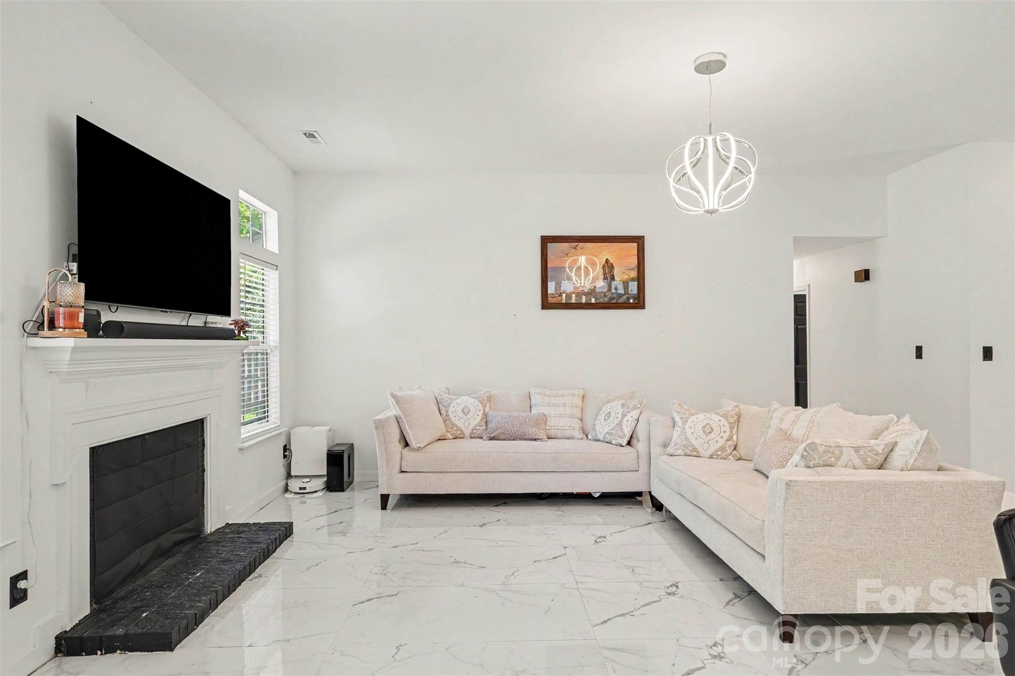 12109 Landing Green Drive — Charlotte