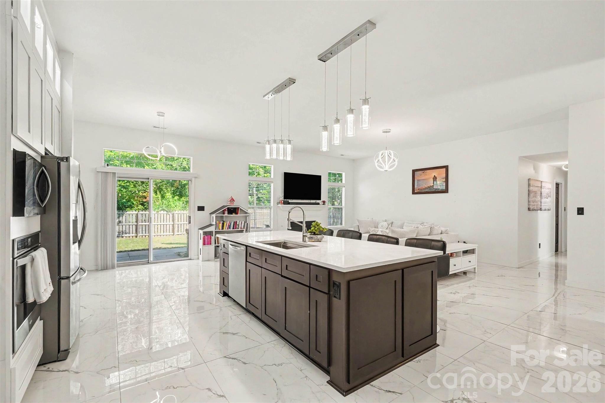 12109 Landing Green Drive — Charlotte