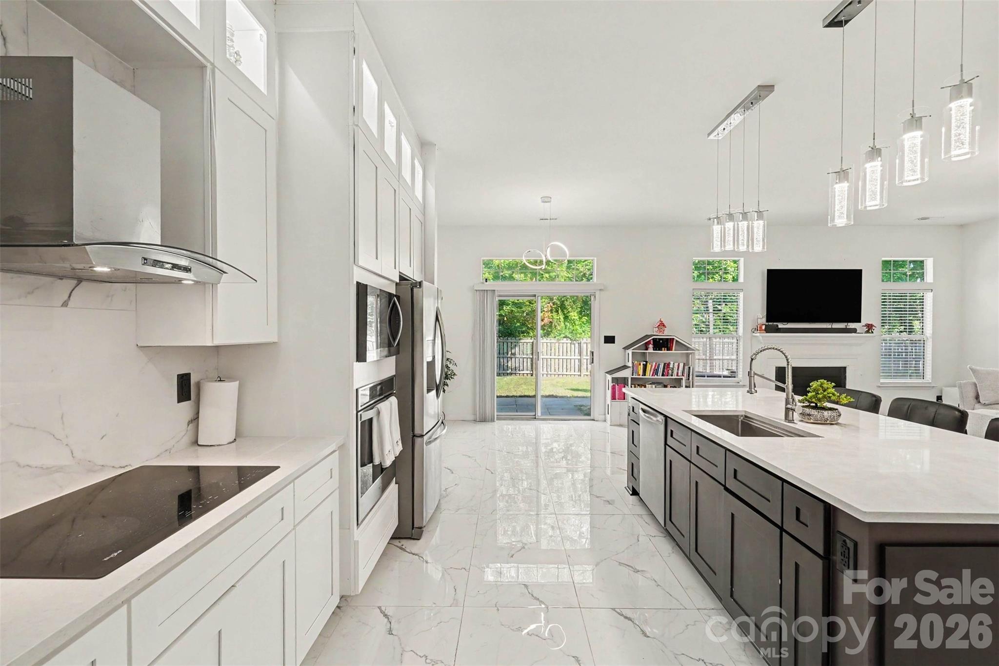 12109 Landing Green Drive — Charlotte