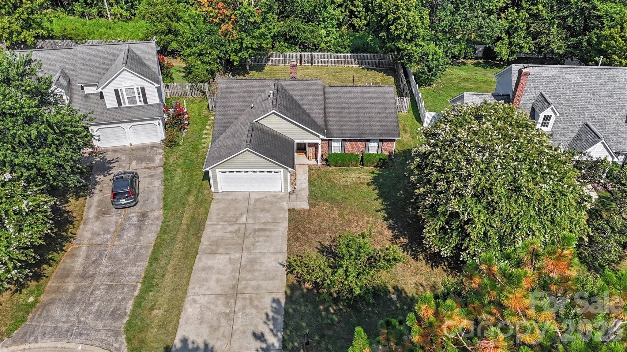 12109 Landing Green Drive — Charlotte