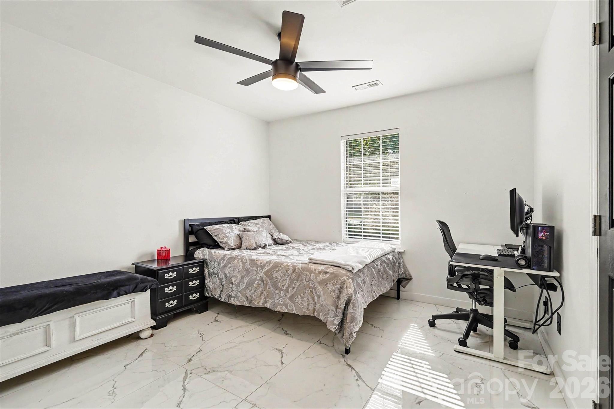 12109 Landing Green Drive — Charlotte