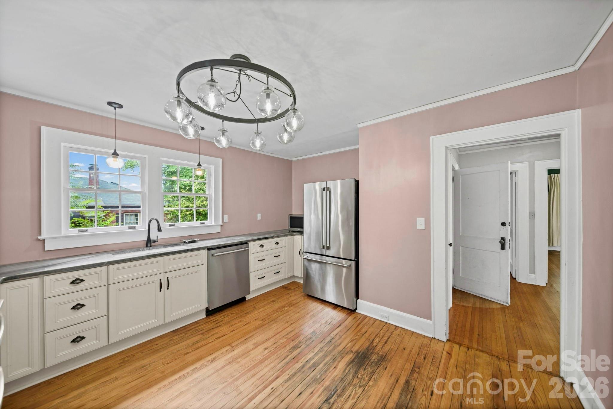 1214 S York Street — Gastonia
