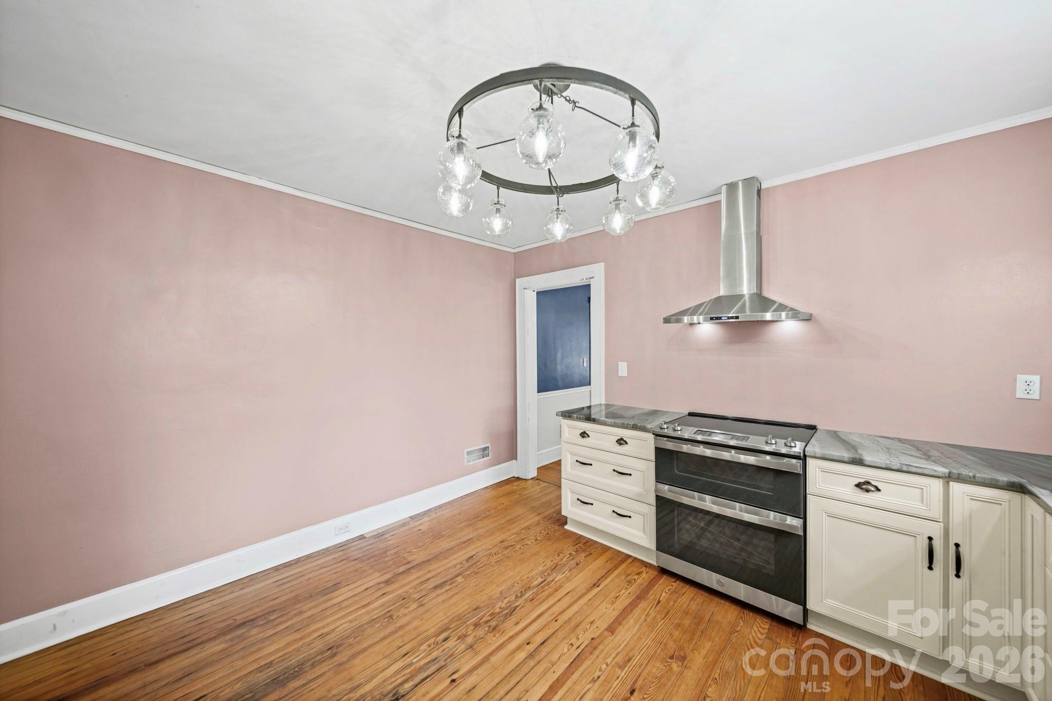 1214 S York Street — Gastonia