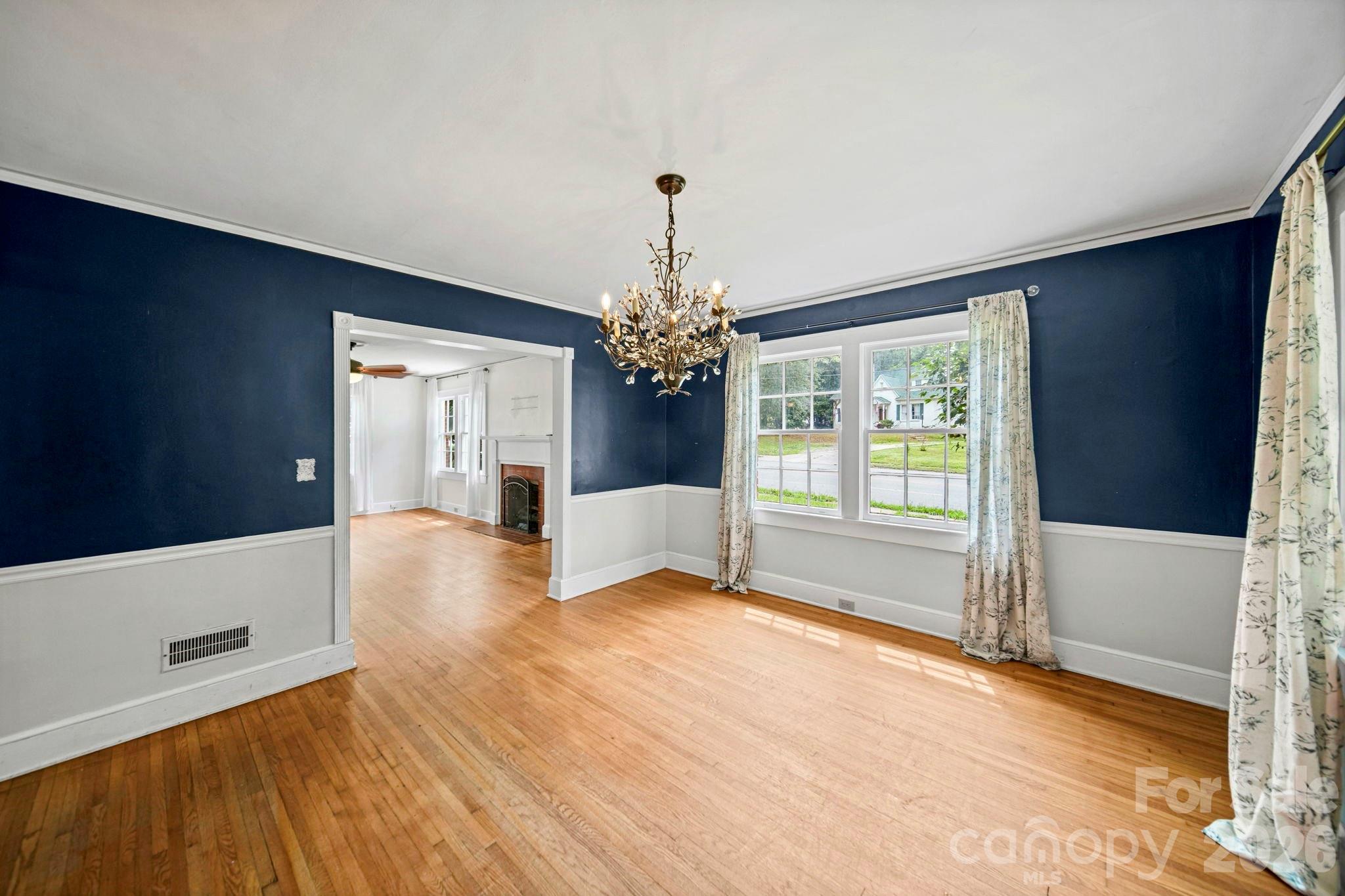 1214 S York Street — Gastonia