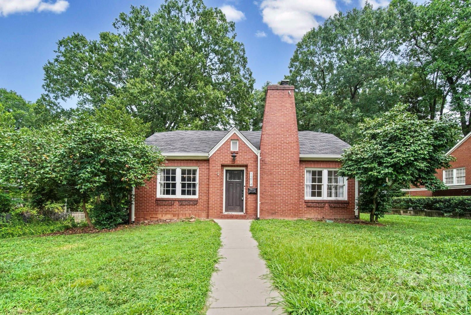 1214 S York Street — Gastonia