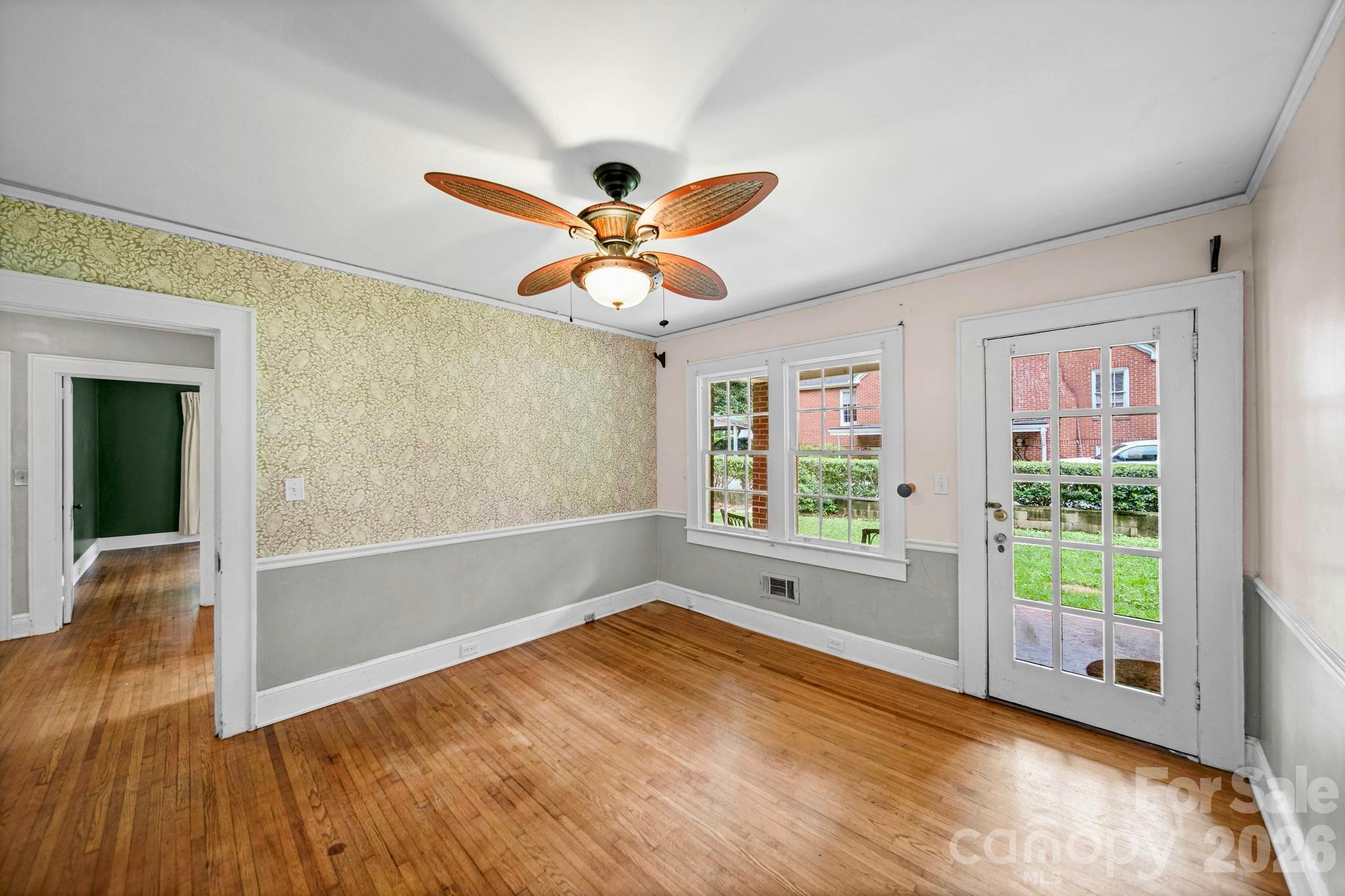 1214 S York Street — Gastonia