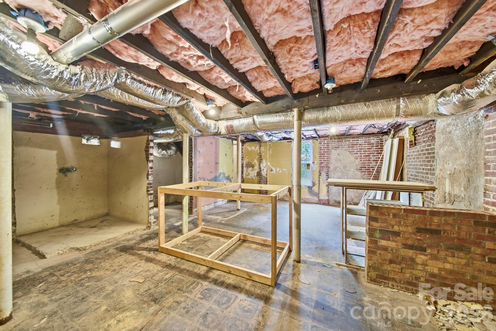 1214 S York Street — Gastonia