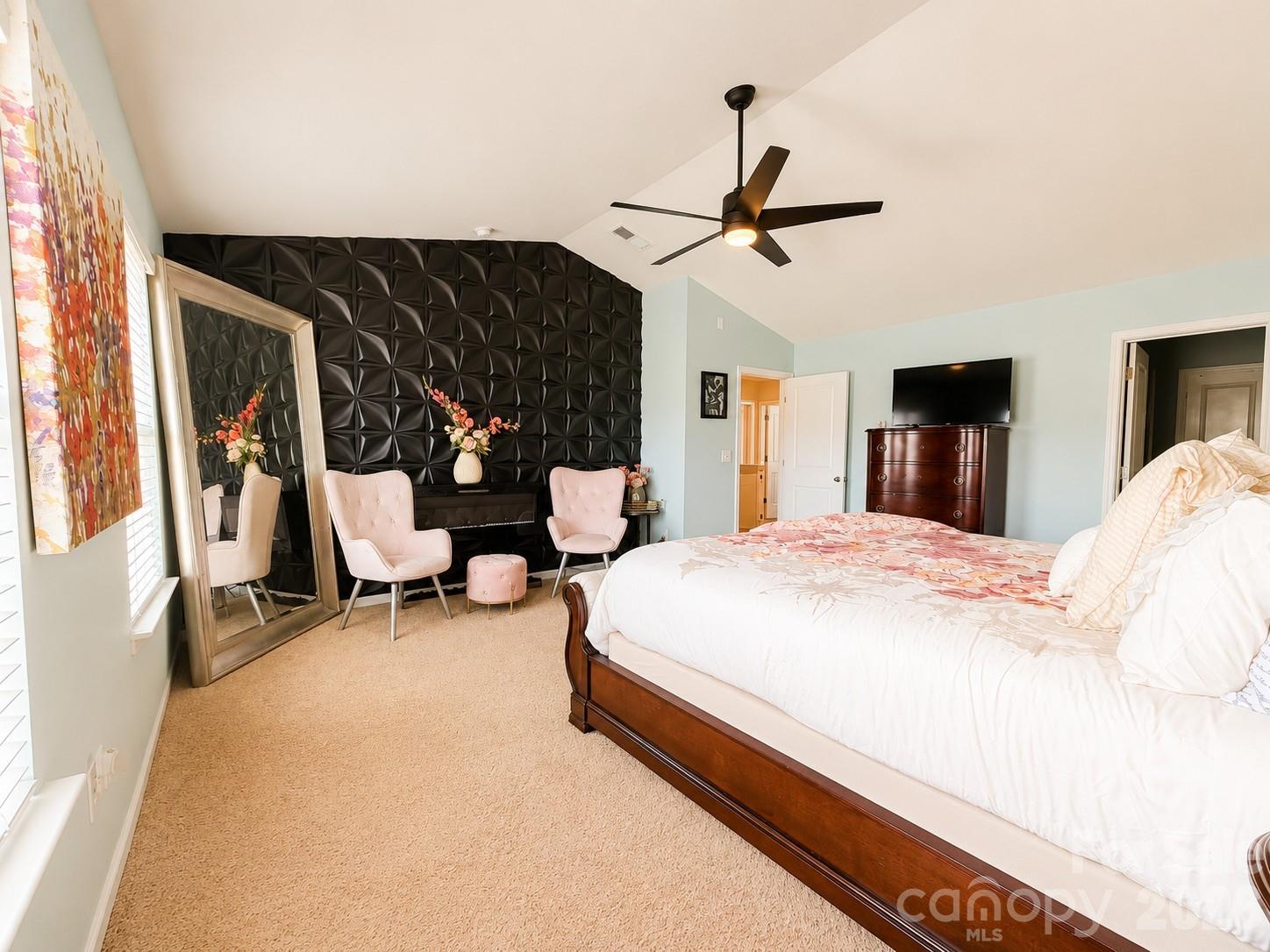 7129 Branch Fork Road — Charlotte