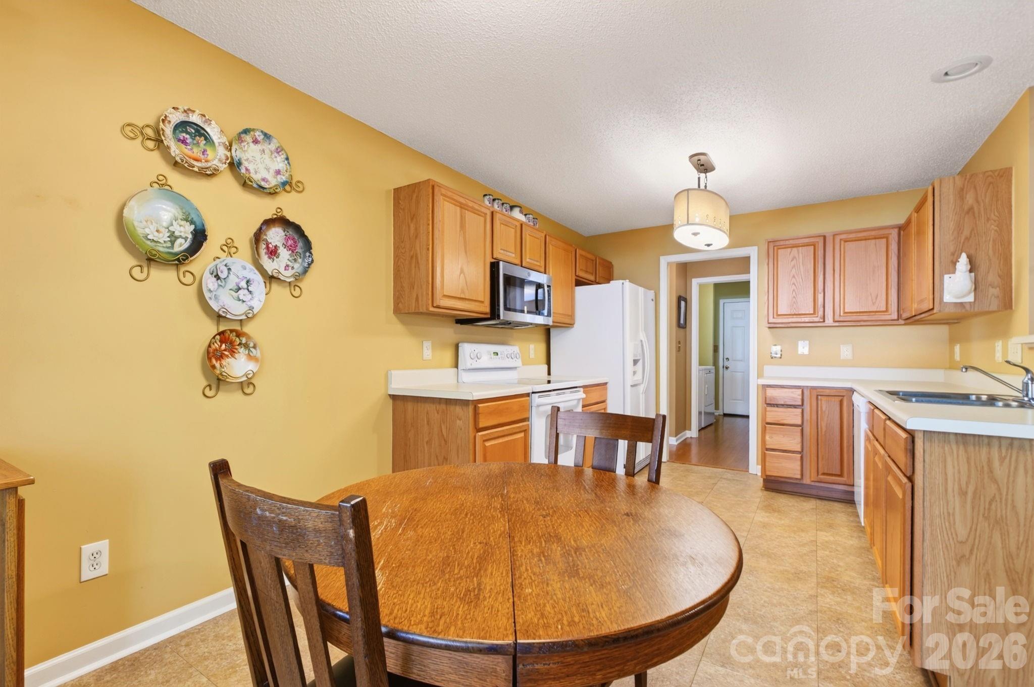 171 Running Briar Road — Fletcher