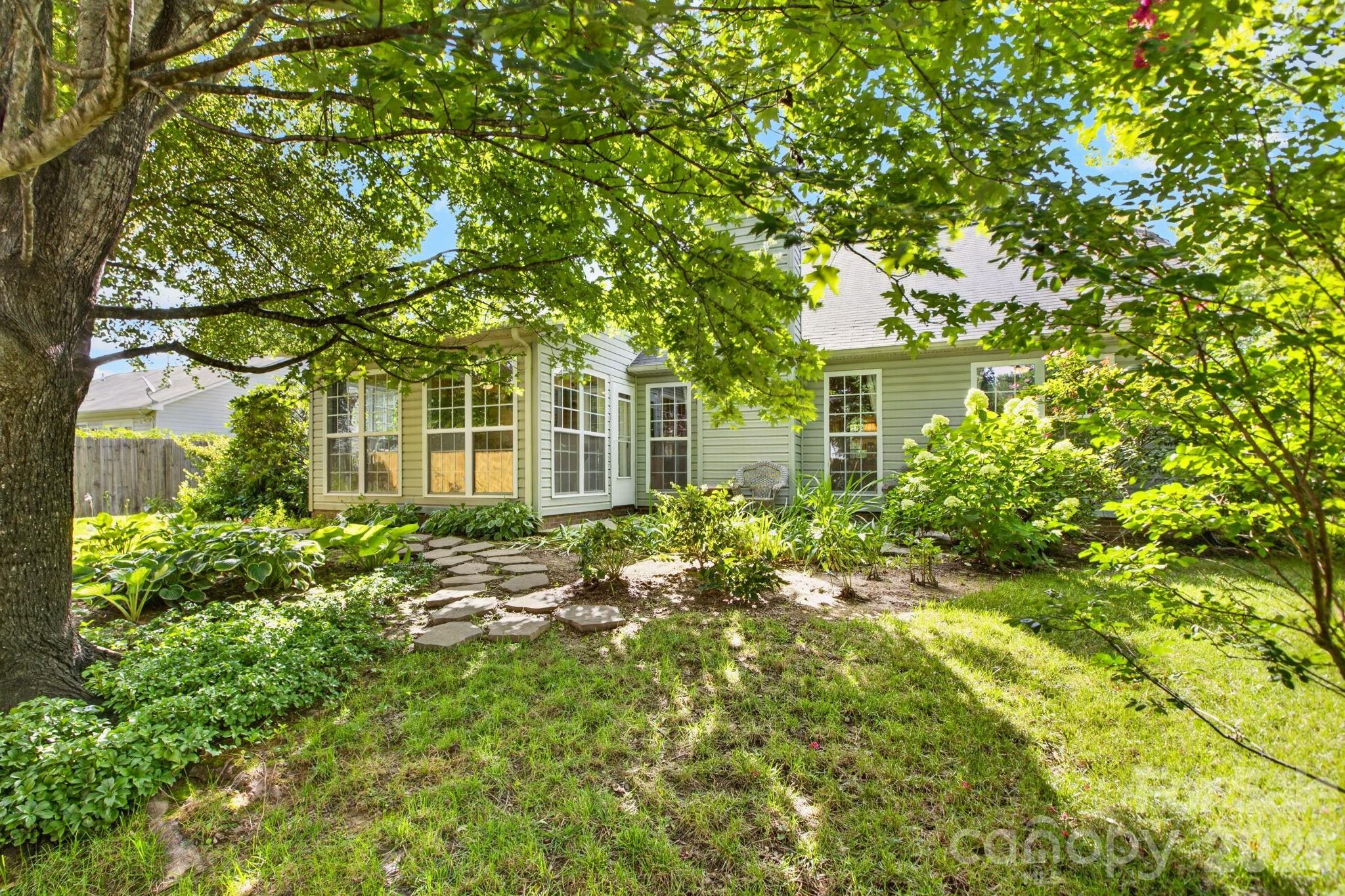 171 Running Briar Road — Fletcher