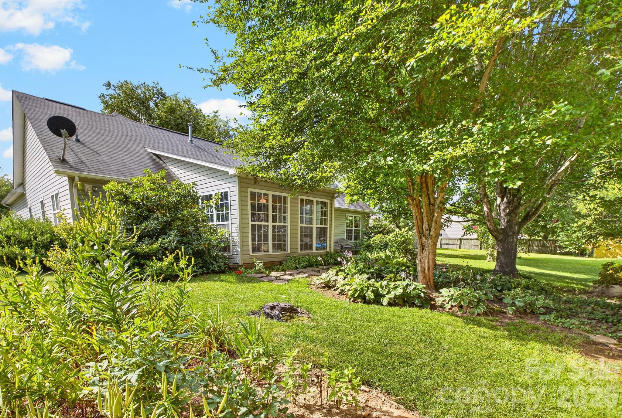 171 Running Briar Road — Fletcher