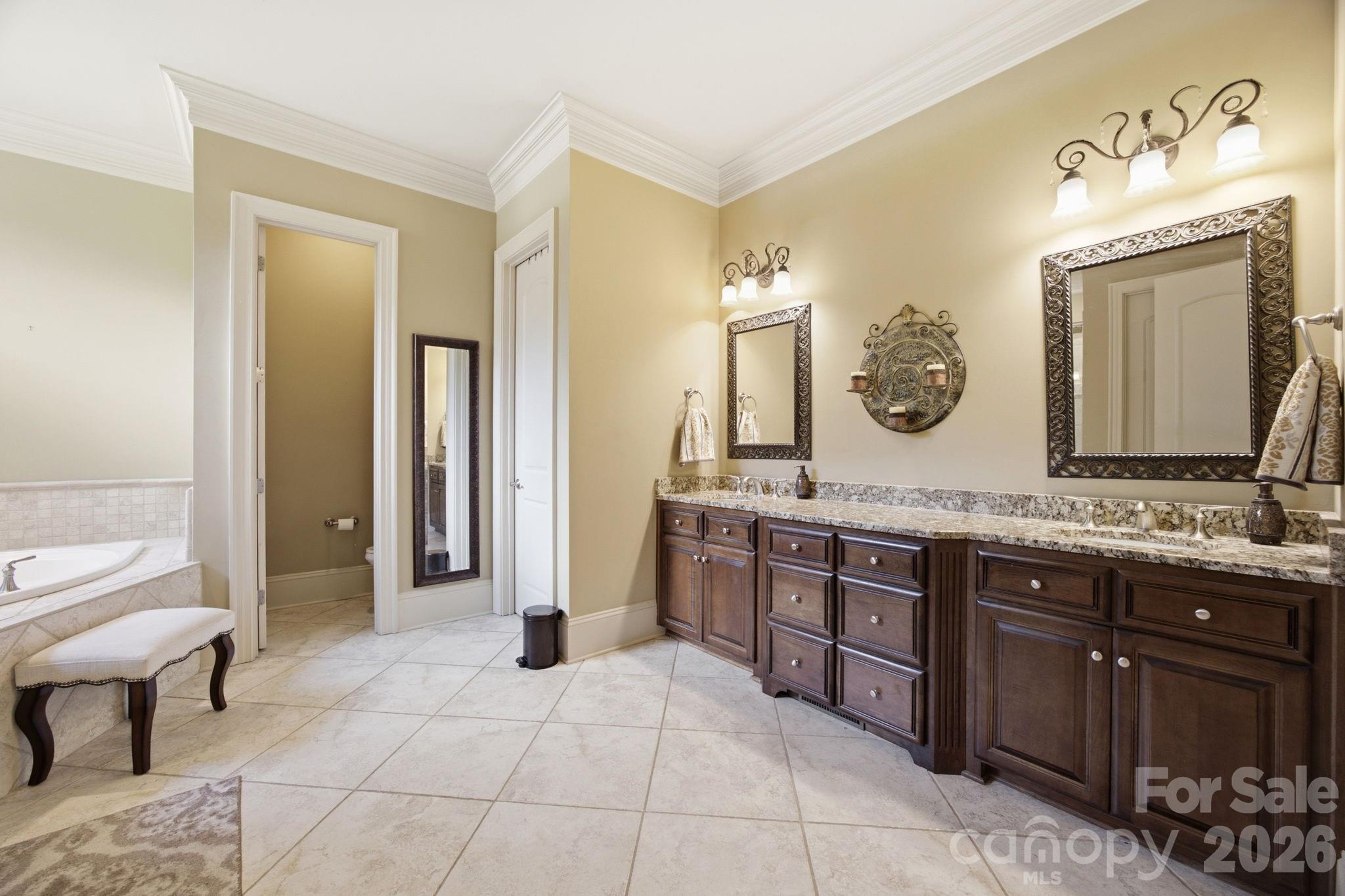 579 Morning Glory Court — Lake Wylie