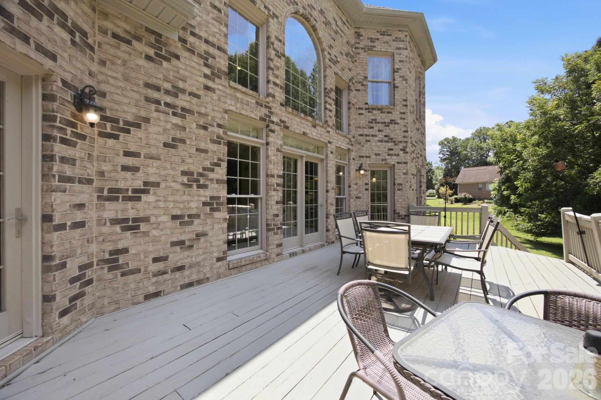 579 Morning Glory Court — Lake Wylie