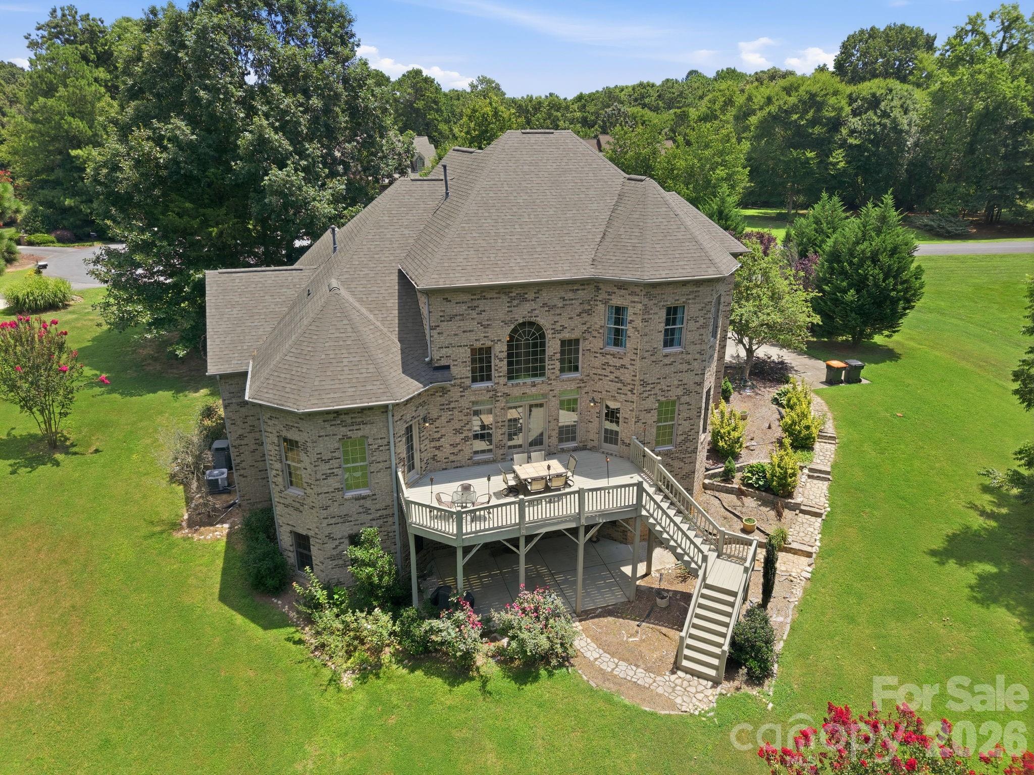 579 Morning Glory Court — Lake Wylie