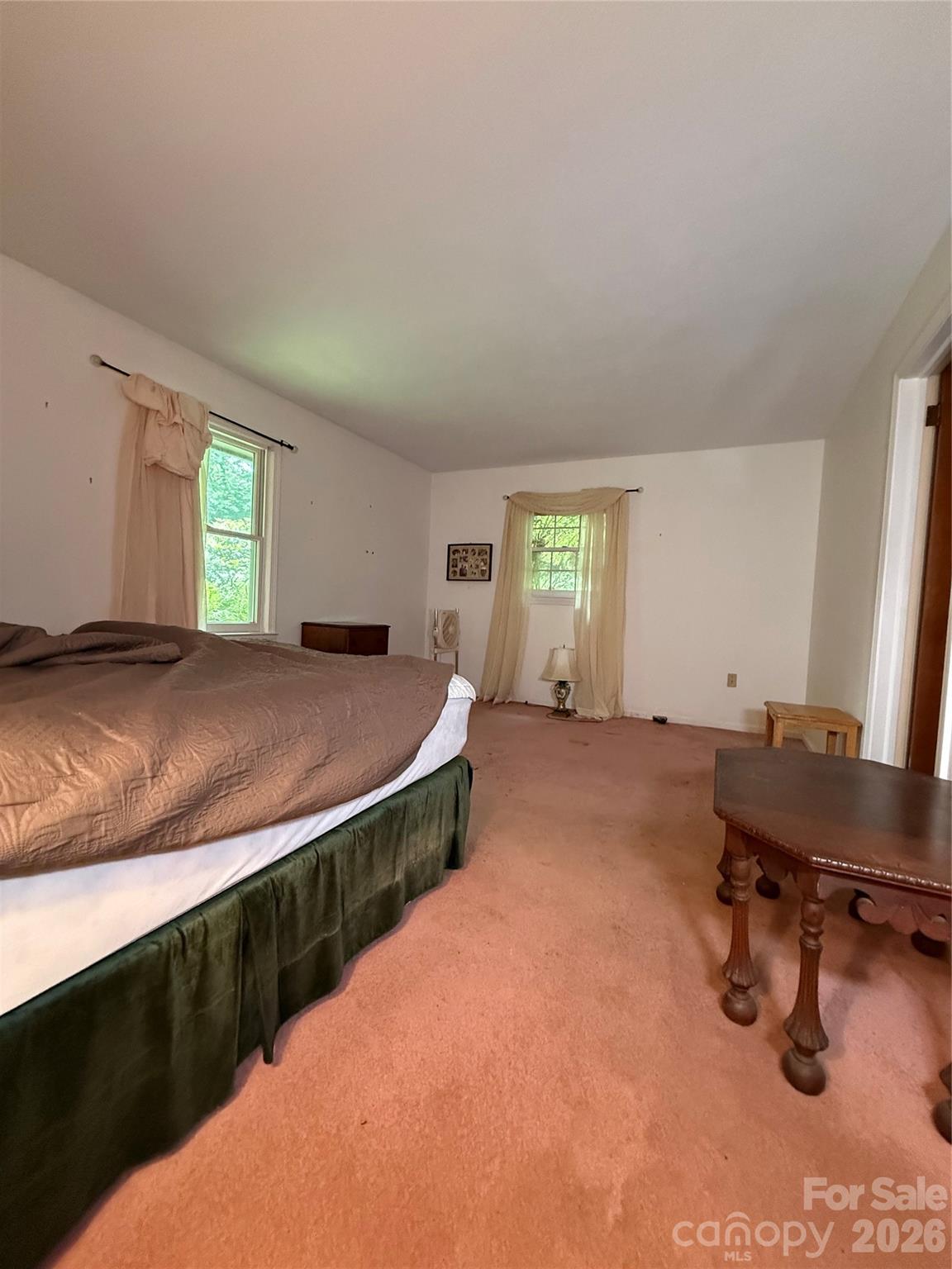 118 Brightwater Heights Drive — Hendersonville