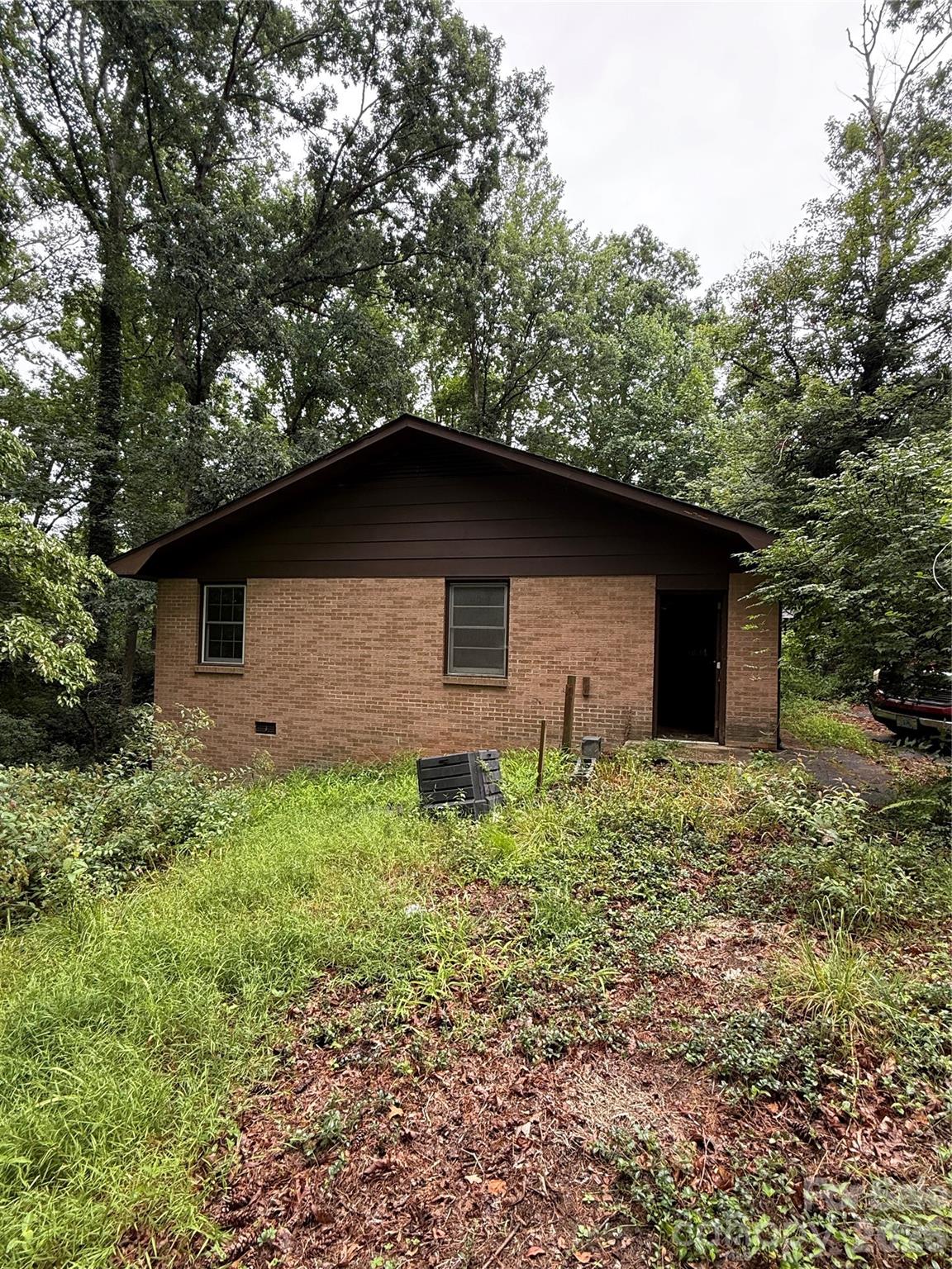 118 Brightwater Heights Drive — Hendersonville
