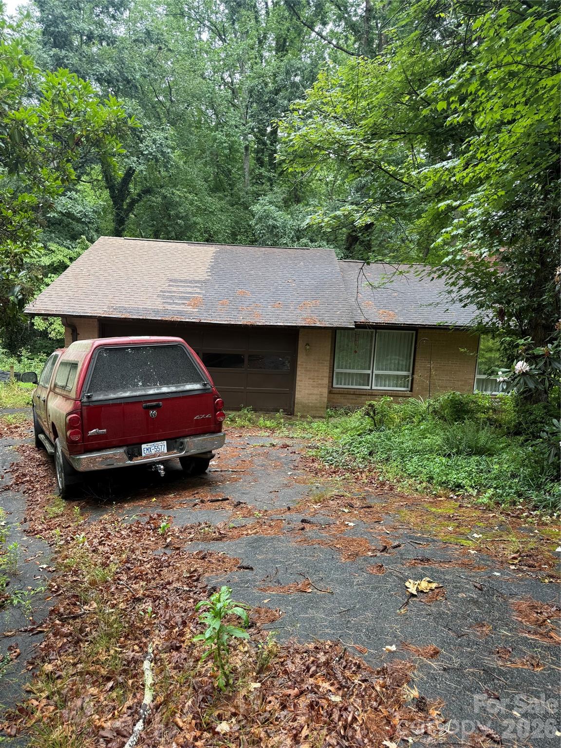 118 Brightwater Heights Drive — Hendersonville