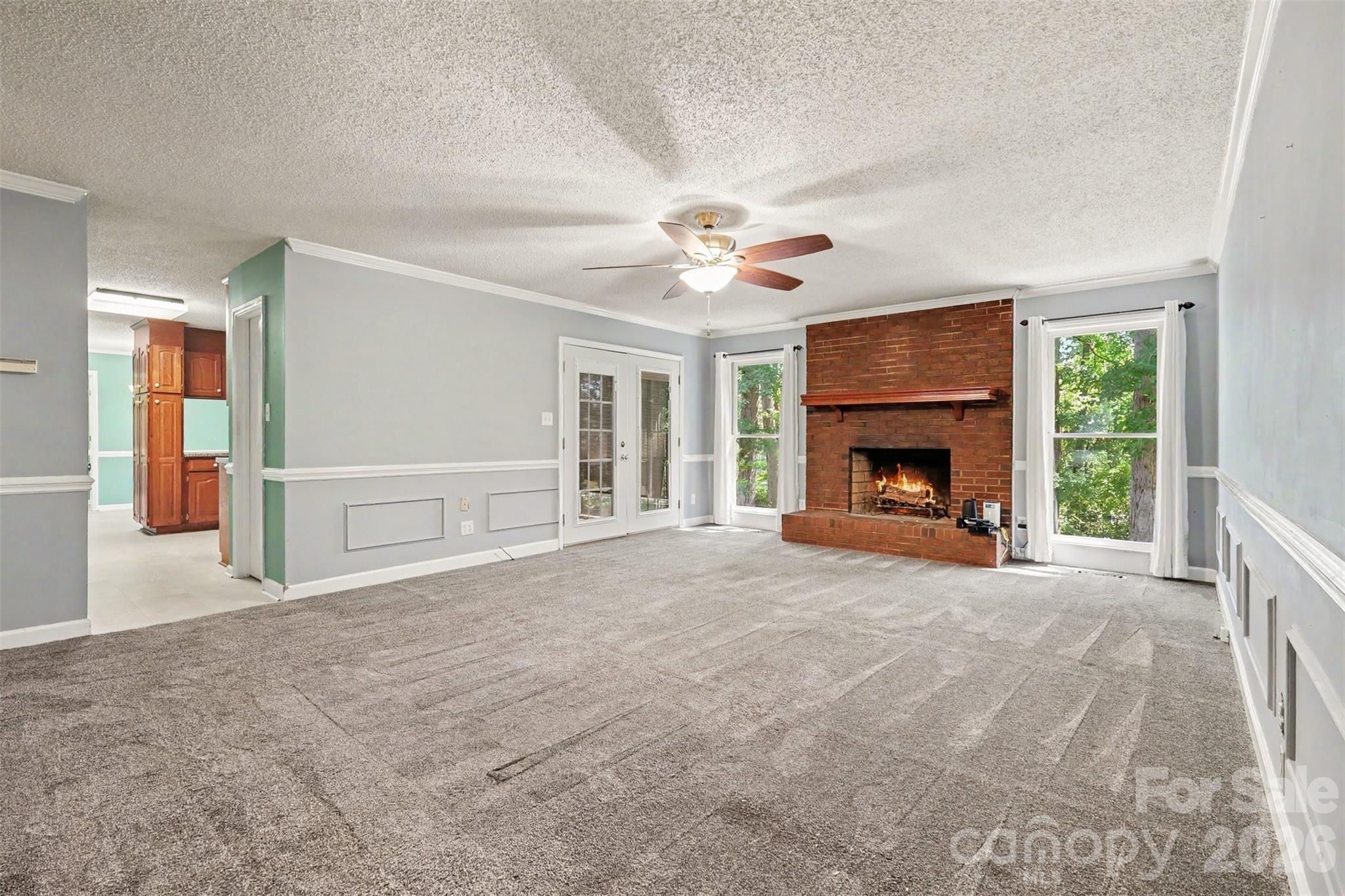 121 Country Creek Drive — Kings Mountain