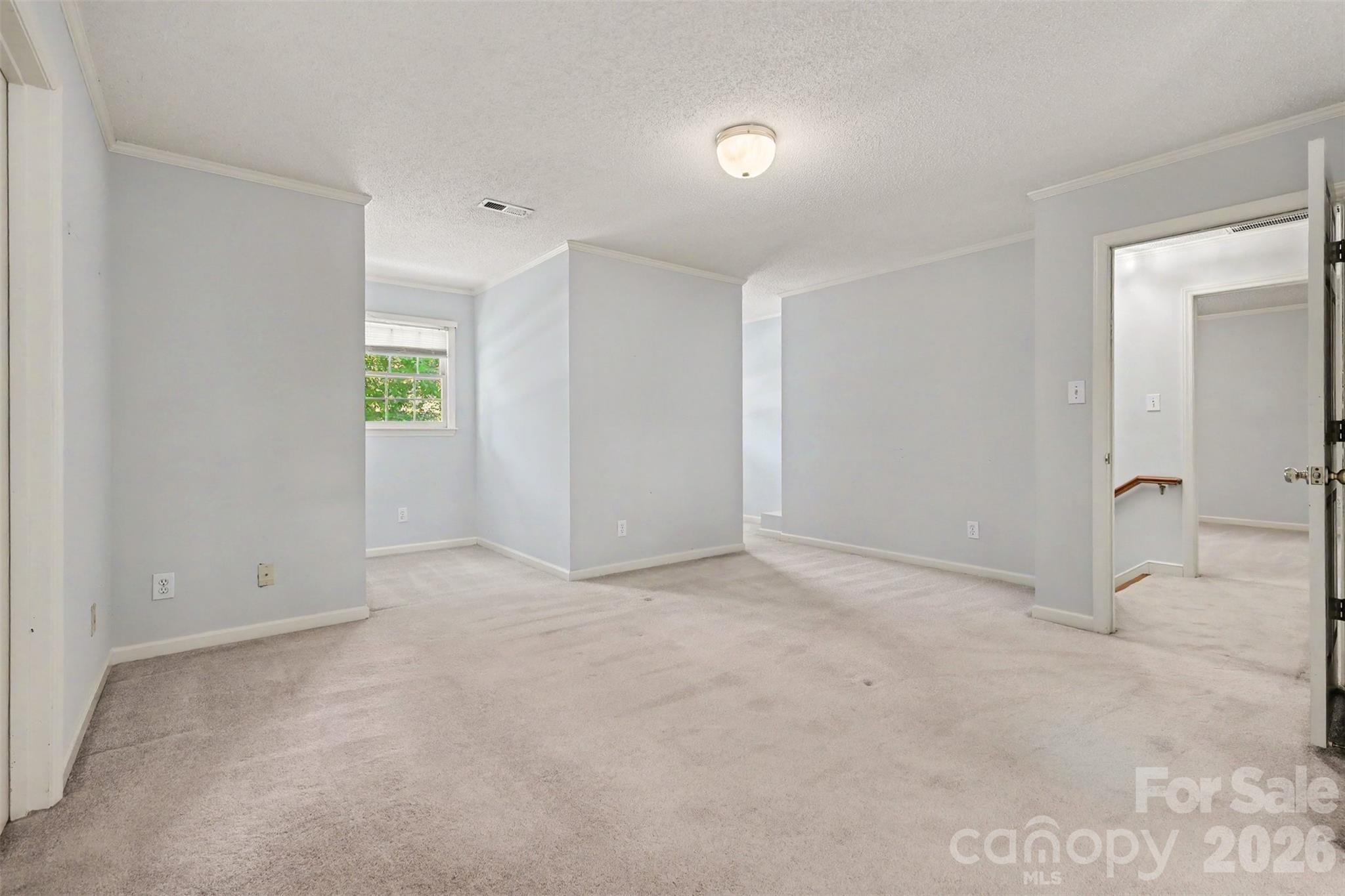 121 Country Creek Drive — Kings Mountain