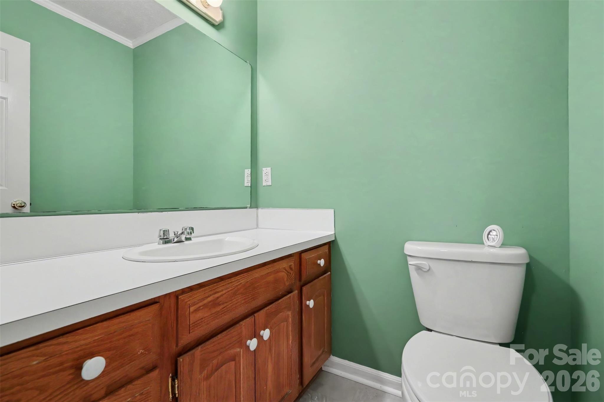 121 Country Creek Drive — Kings Mountain