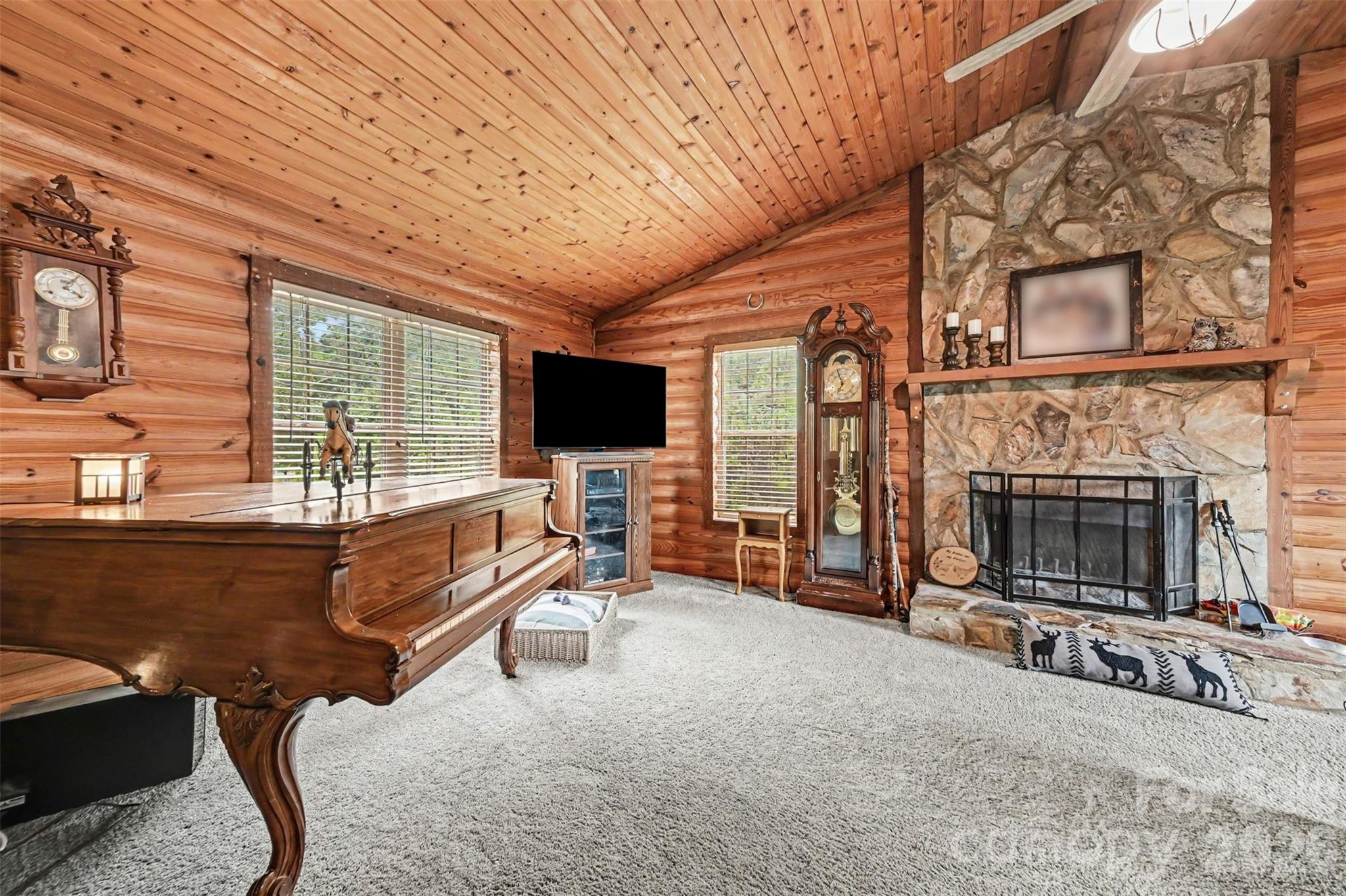 3999 Fincher Road — Matthews