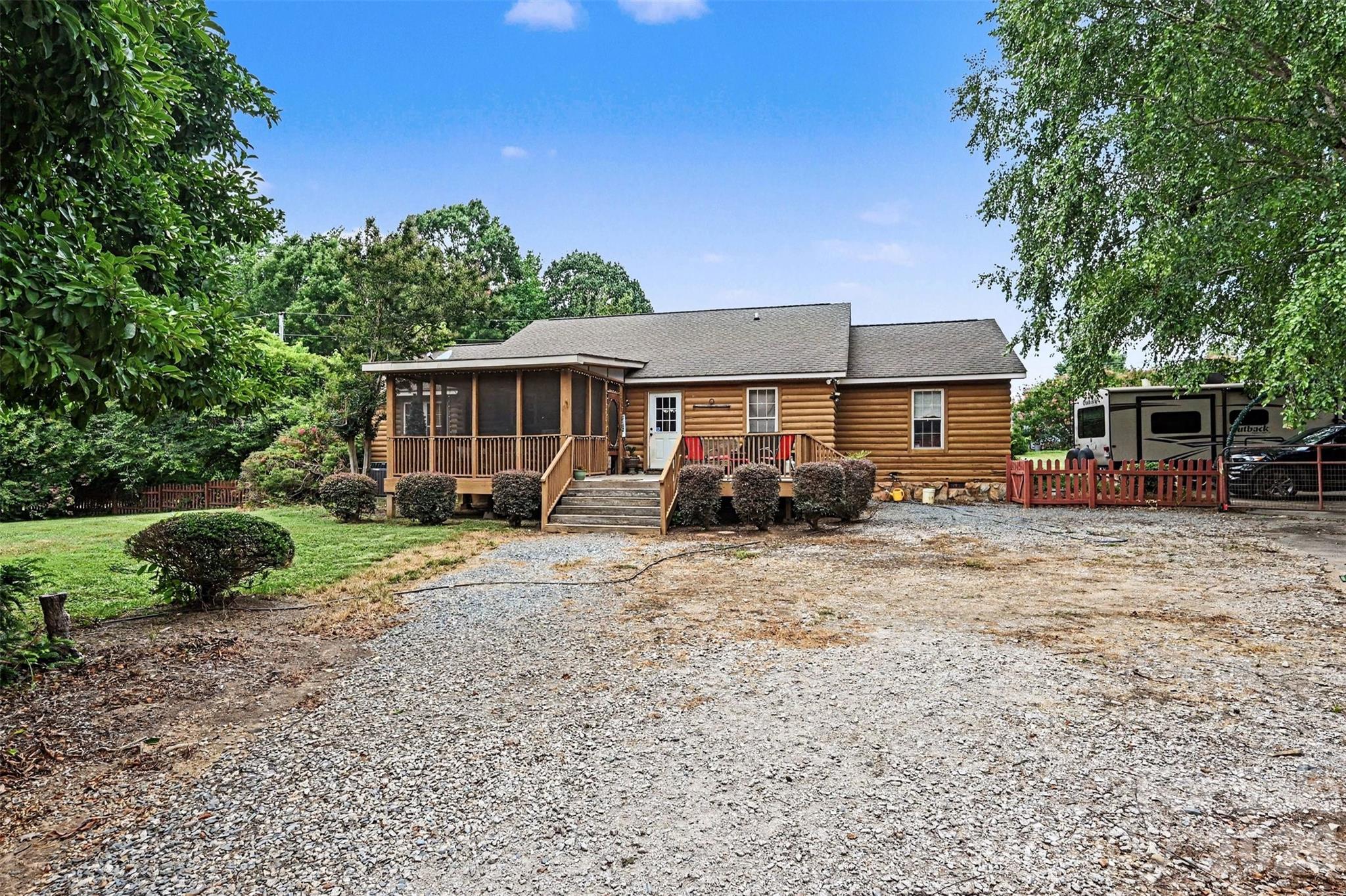 3999 Fincher Road — Matthews