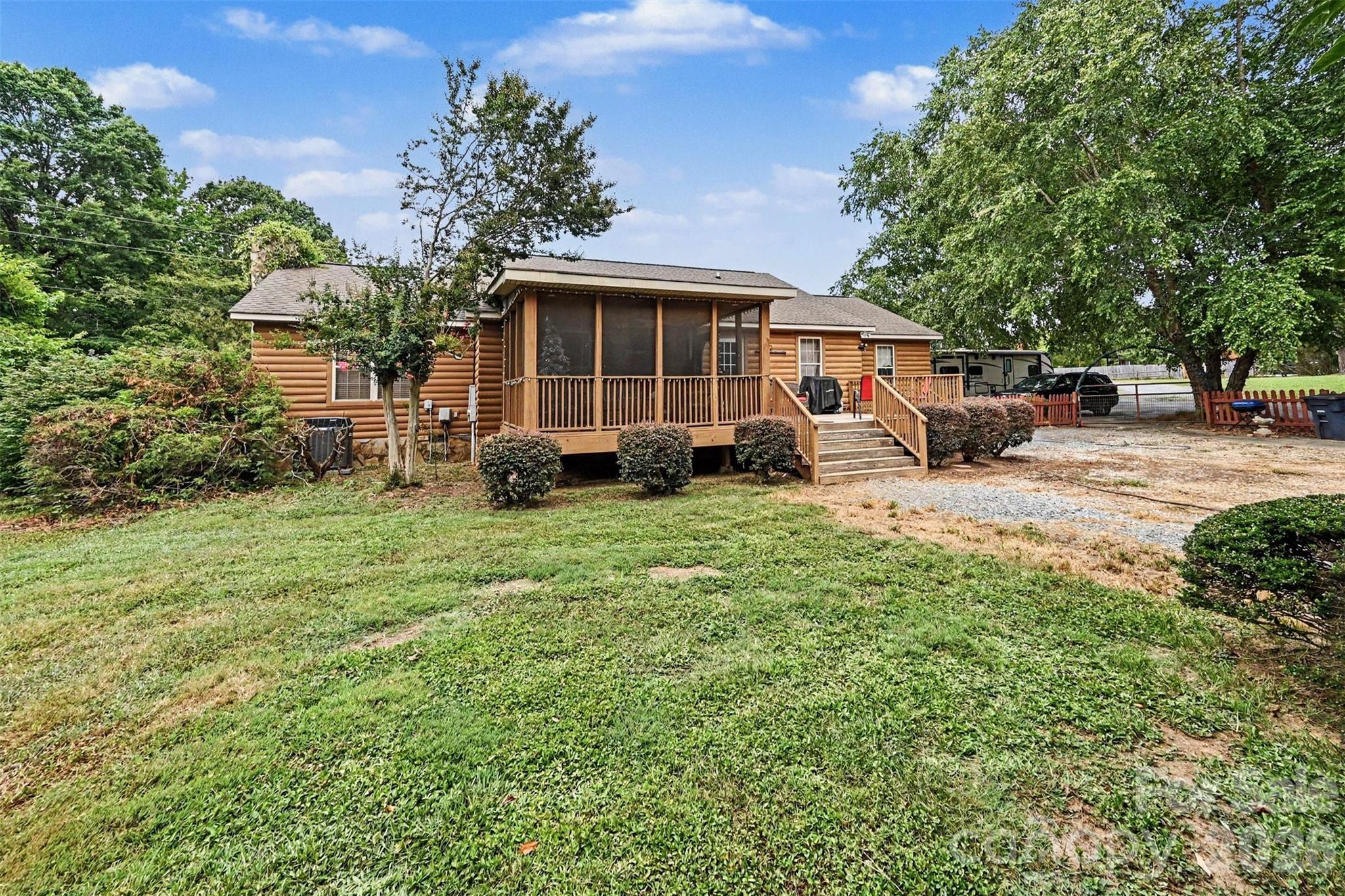 3999 Fincher Road — Matthews