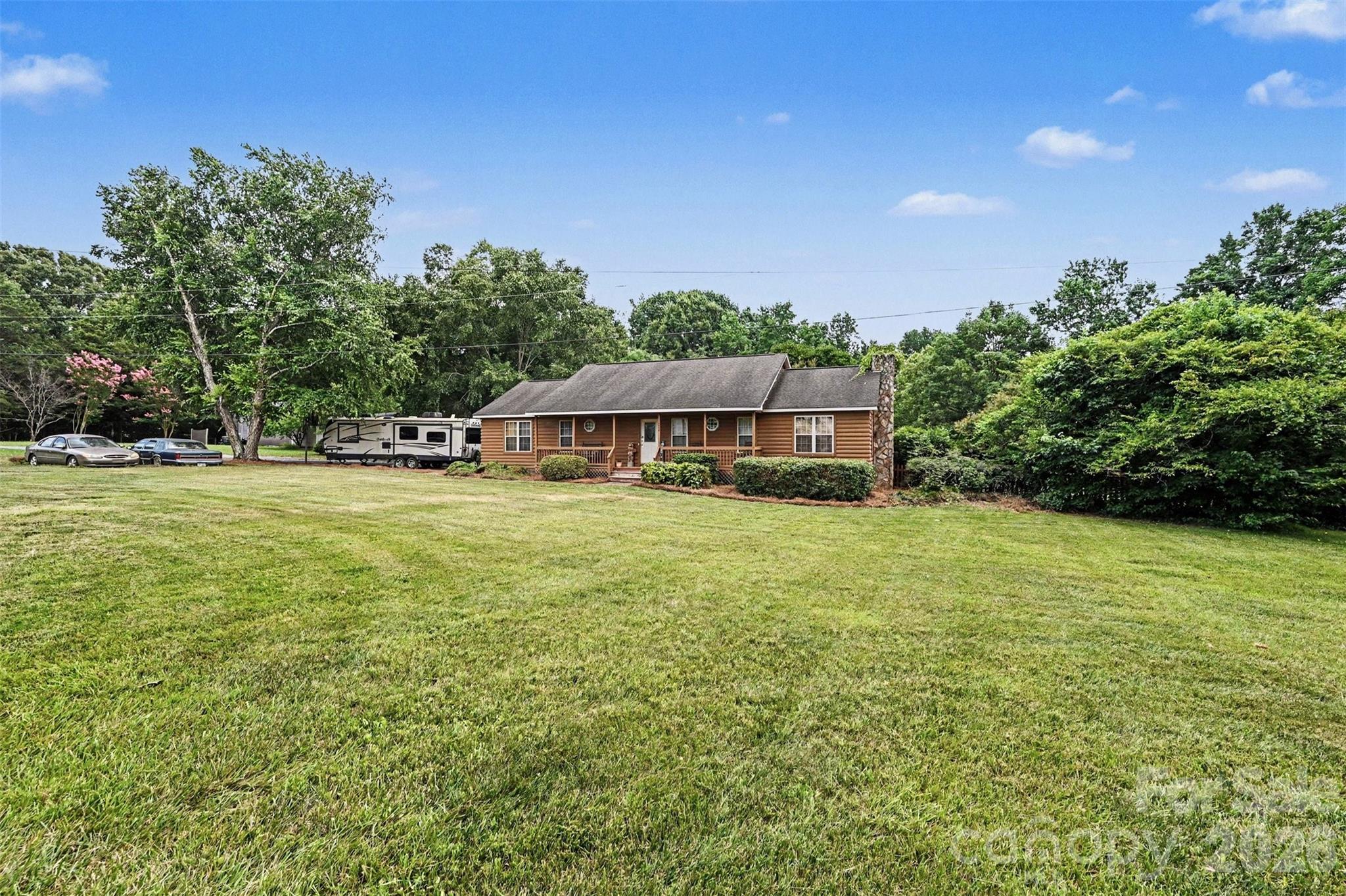 3999 Fincher Road — Matthews