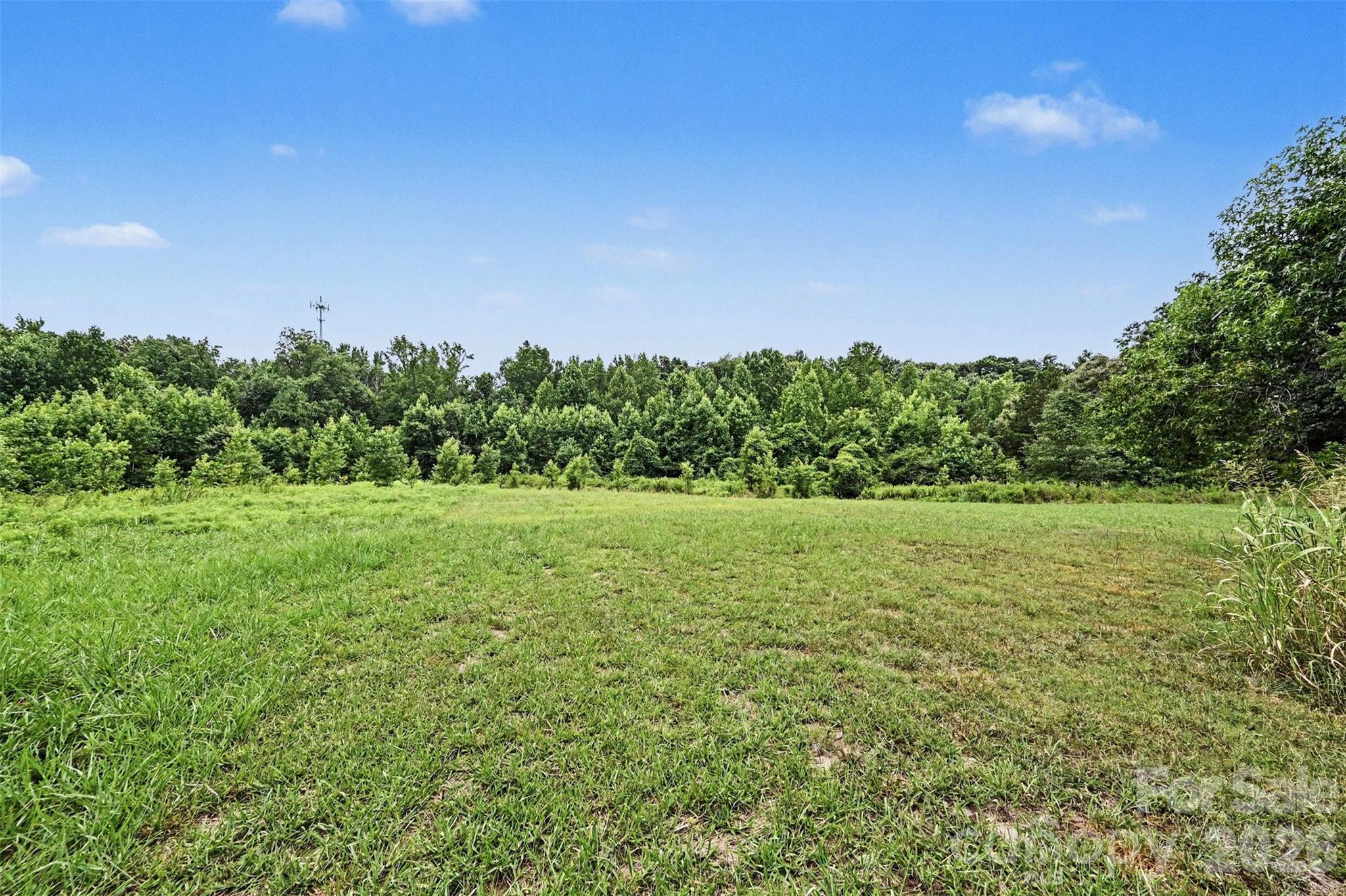 3999 Fincher Road — Matthews