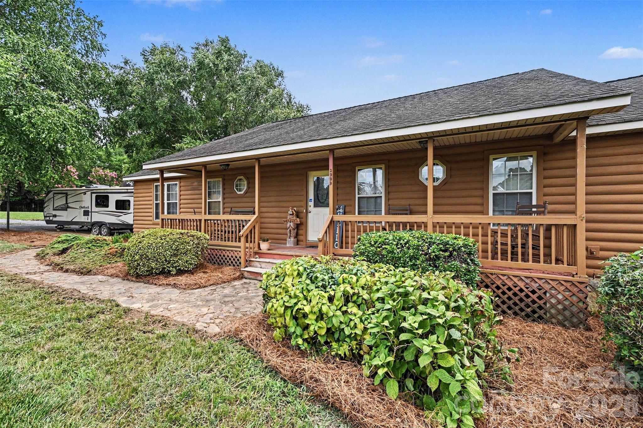 3999 Fincher Road — Matthews