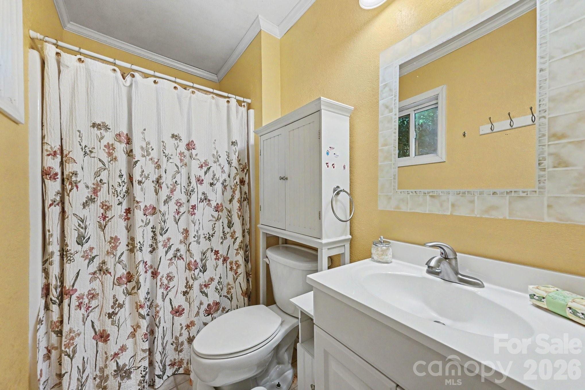 6200 Dwightware Boulevard — Charlotte