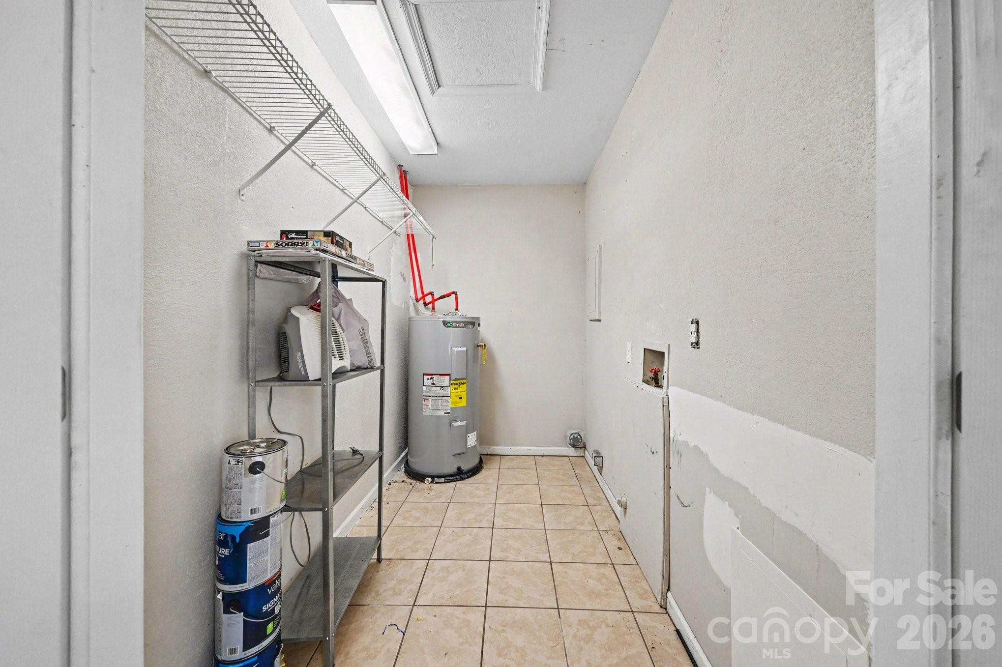 6200 Dwightware Boulevard — Charlotte