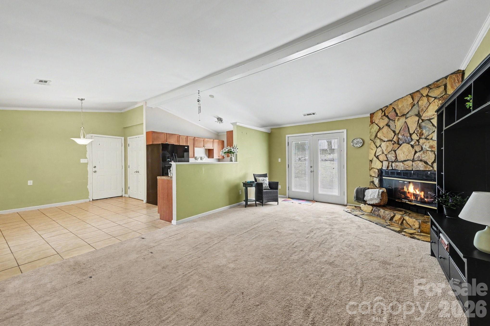 6200 Dwightware Boulevard — Charlotte
