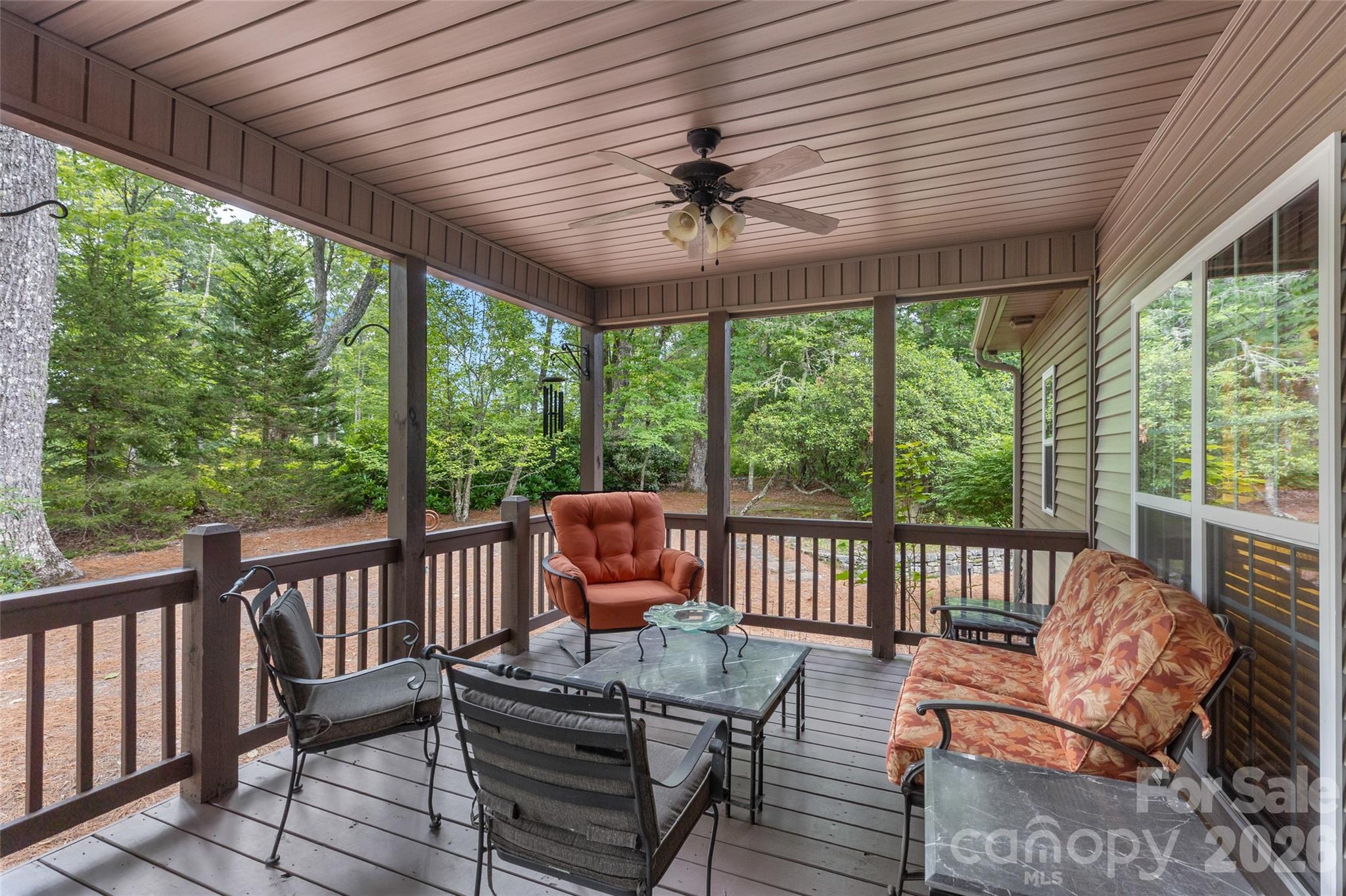 141 Dolly Lane — Highlands
