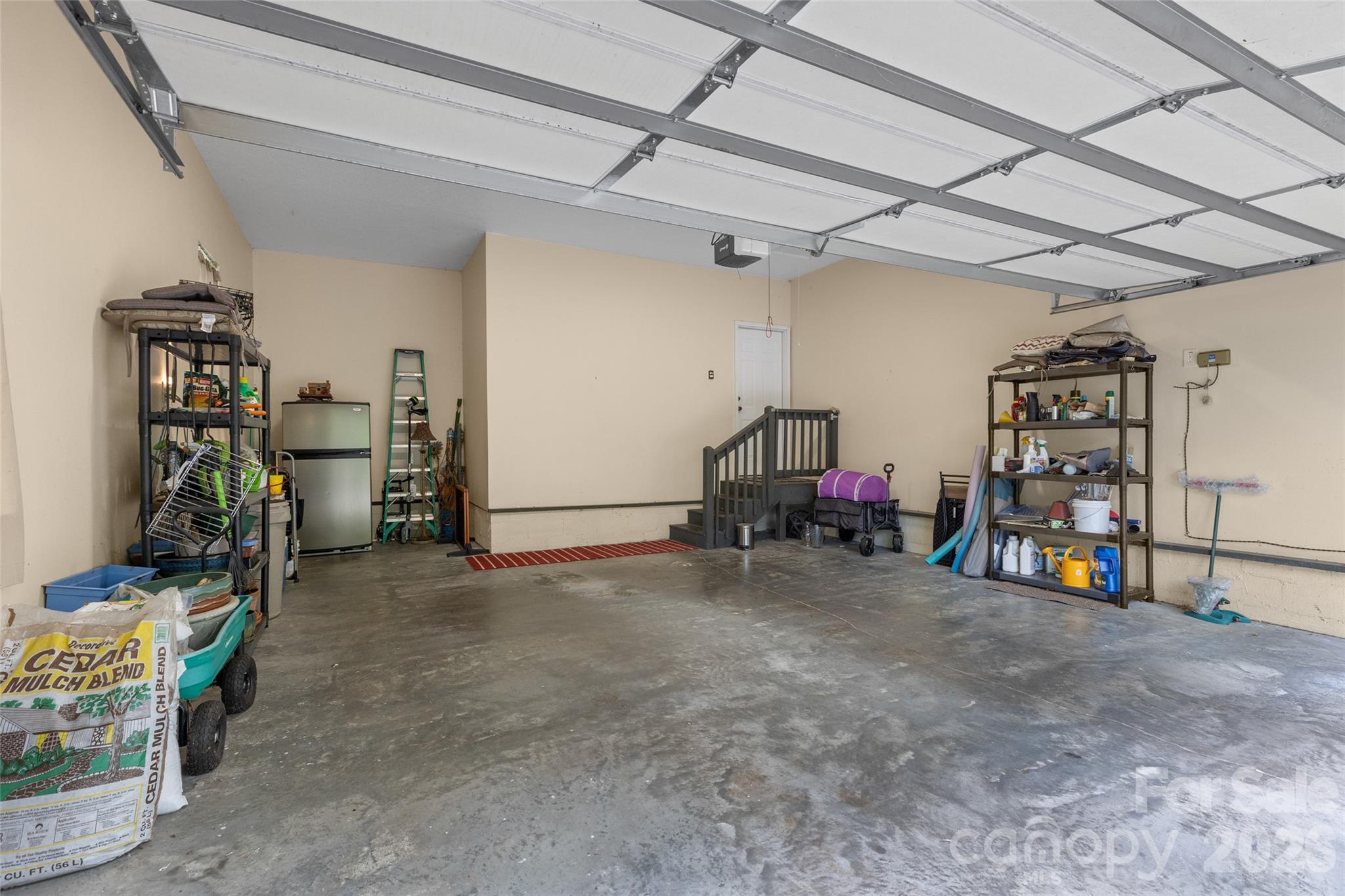 141 Dolly Lane — Highlands