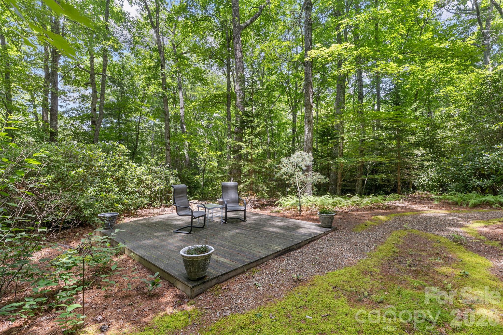 141 Dolly Lane — Highlands