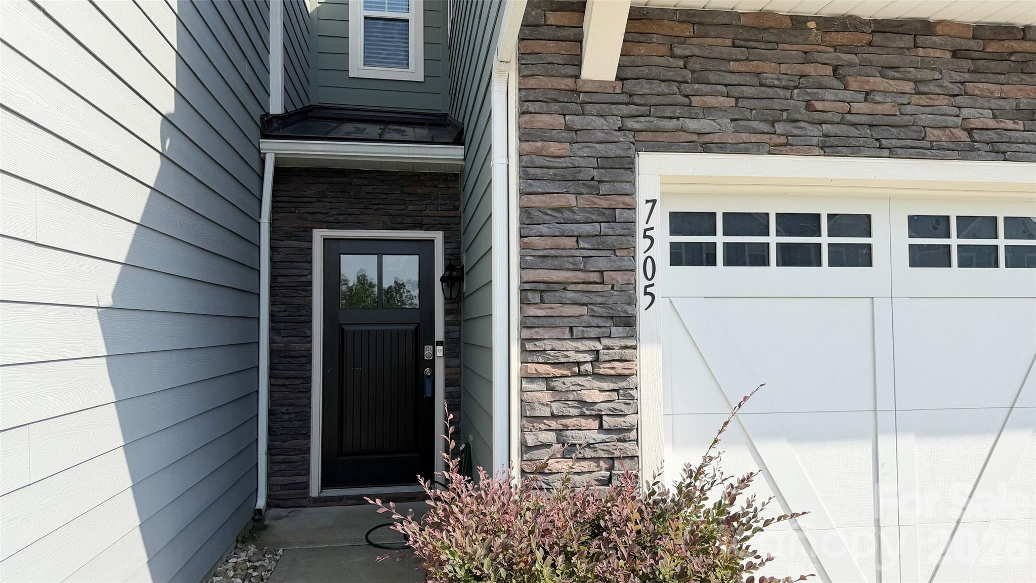 7505 Hartsfield Drive — Lancaster