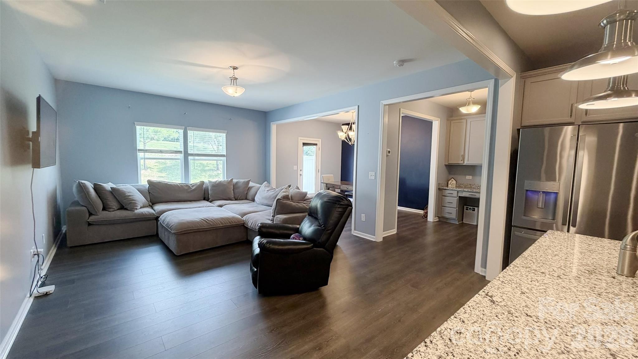 7505 Hartsfield Drive — Lancaster