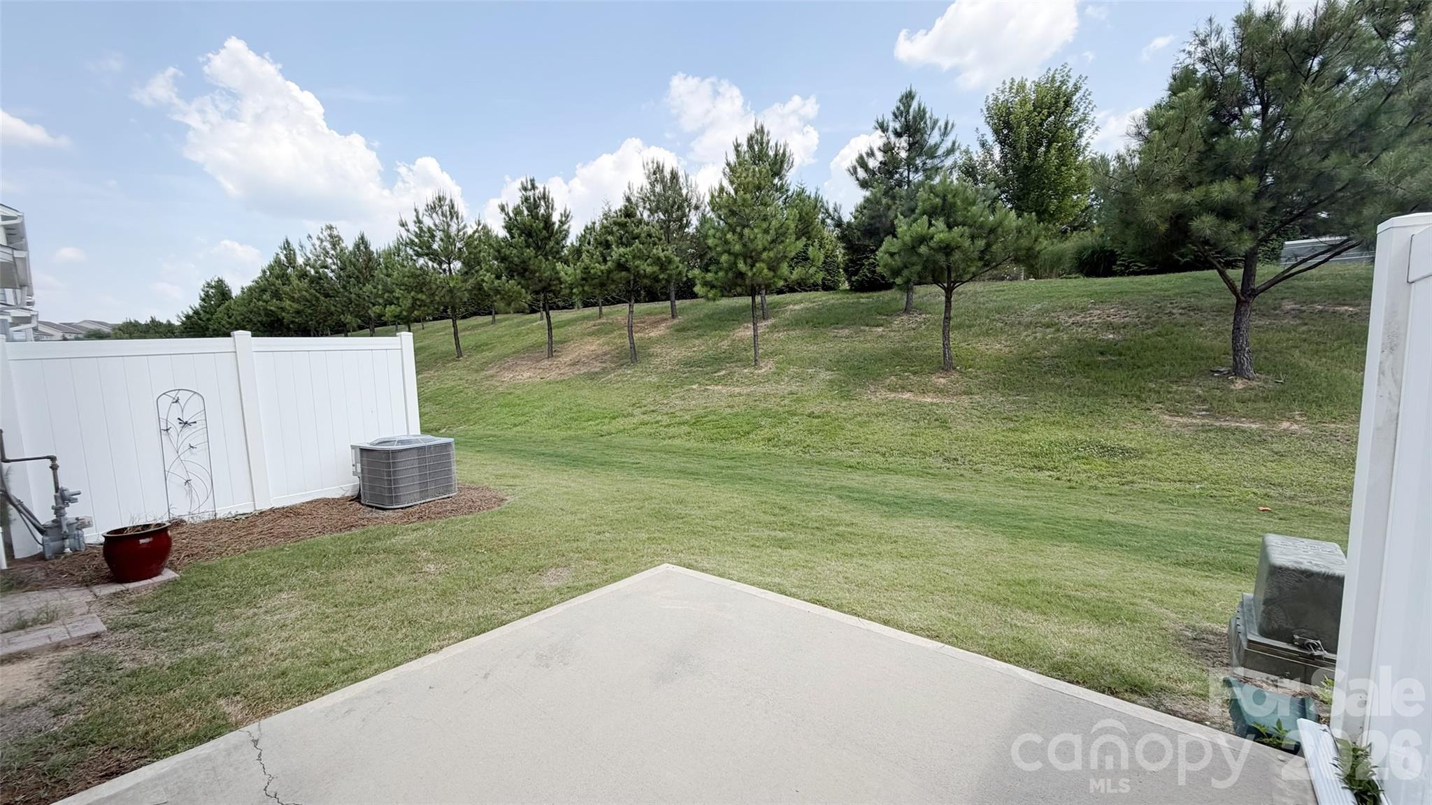 7505 Hartsfield Drive — Lancaster