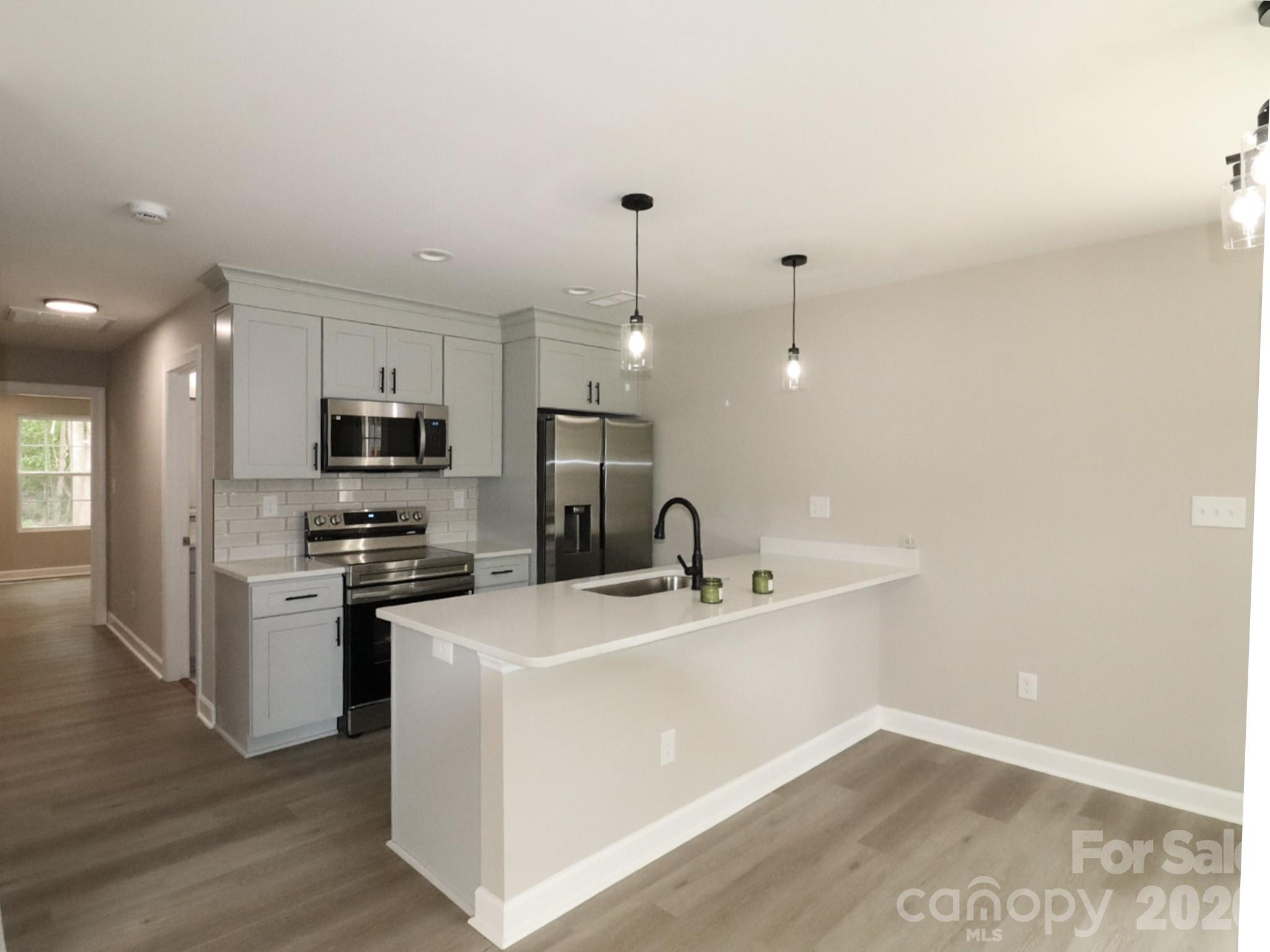 916 N Austin Road — Marshville