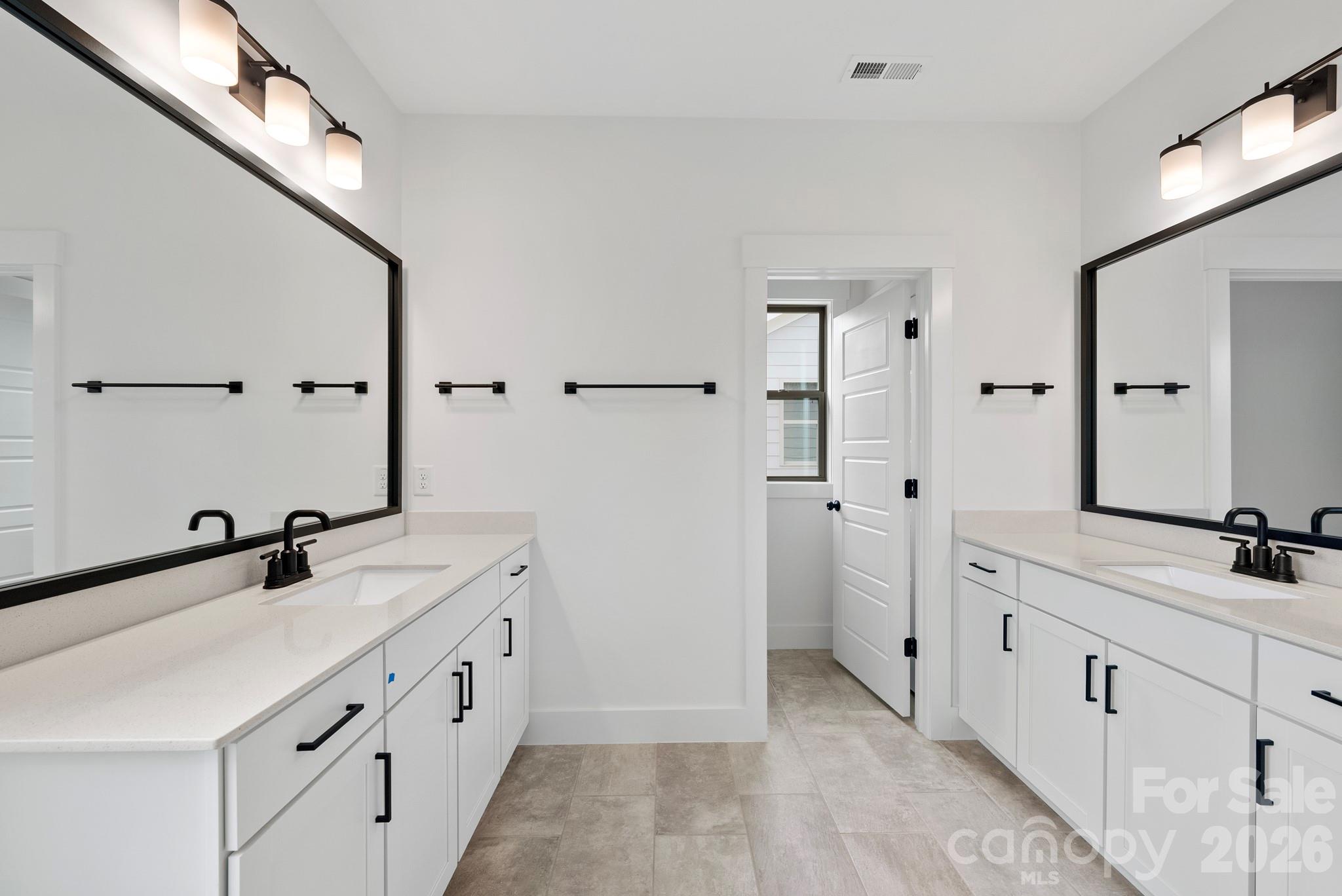 1124 Berryhill Road — Charlotte