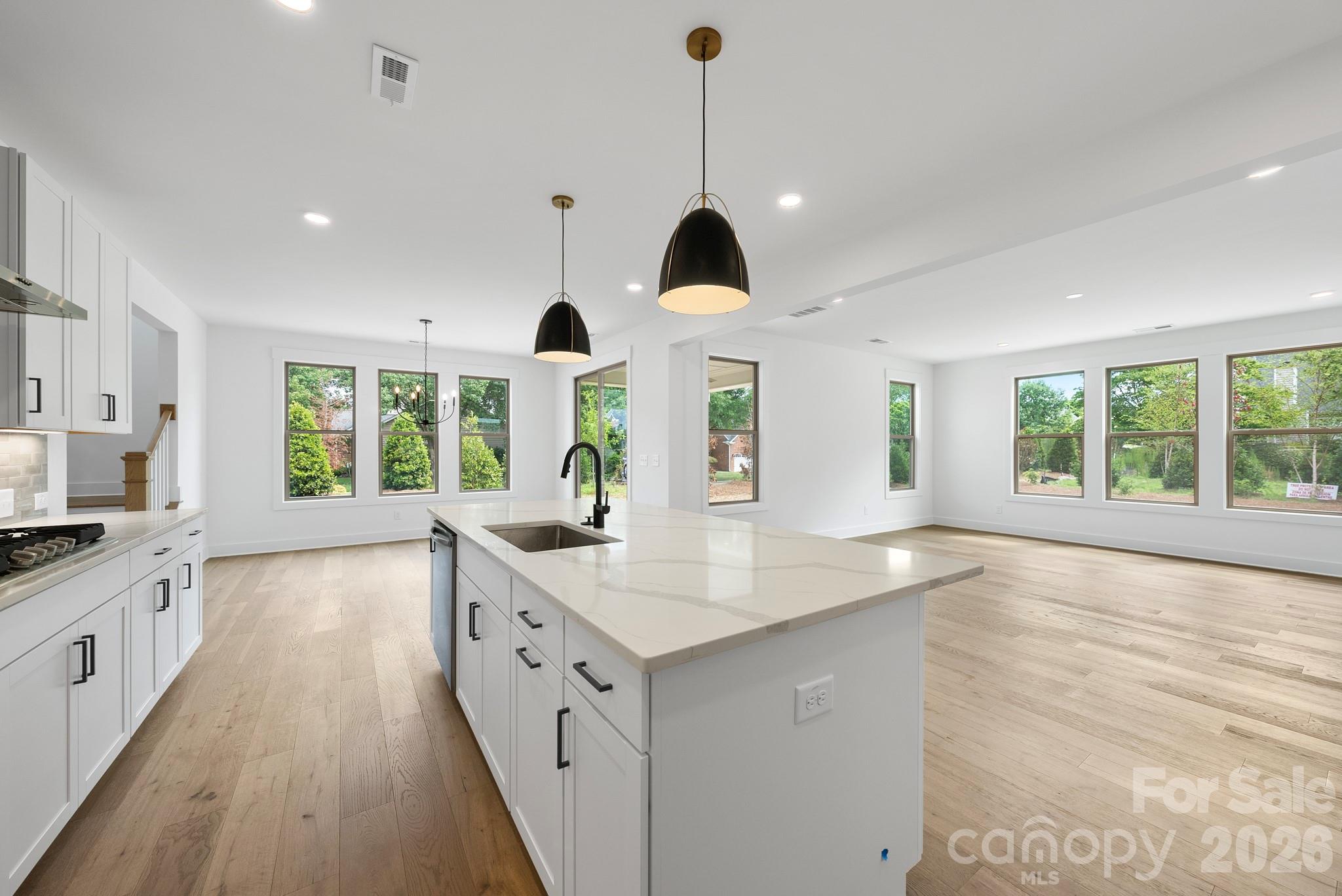 1124 Berryhill Road — Charlotte