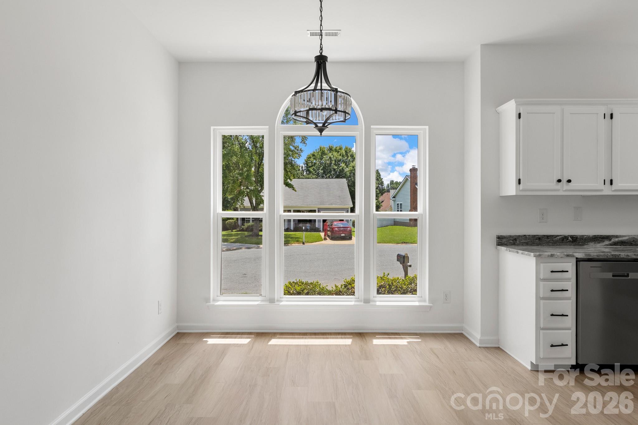 9713 Pernell Lane — Charlotte