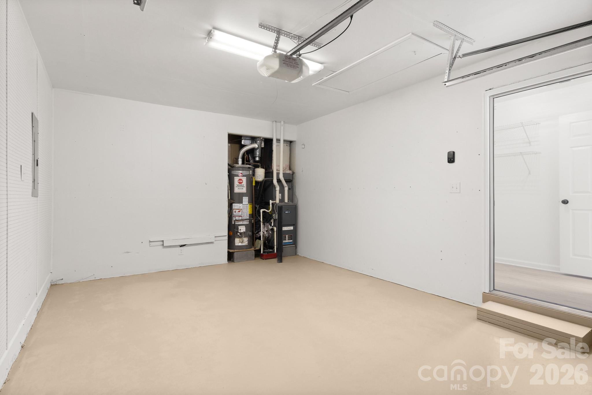 9713 Pernell Lane — Charlotte