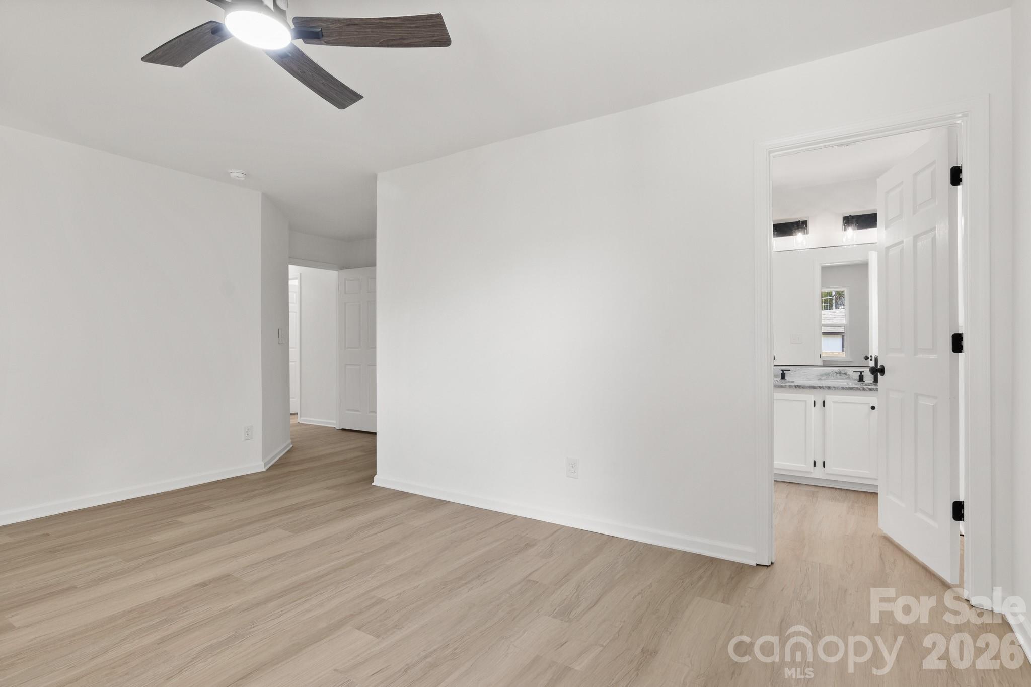 9713 Pernell Lane — Charlotte